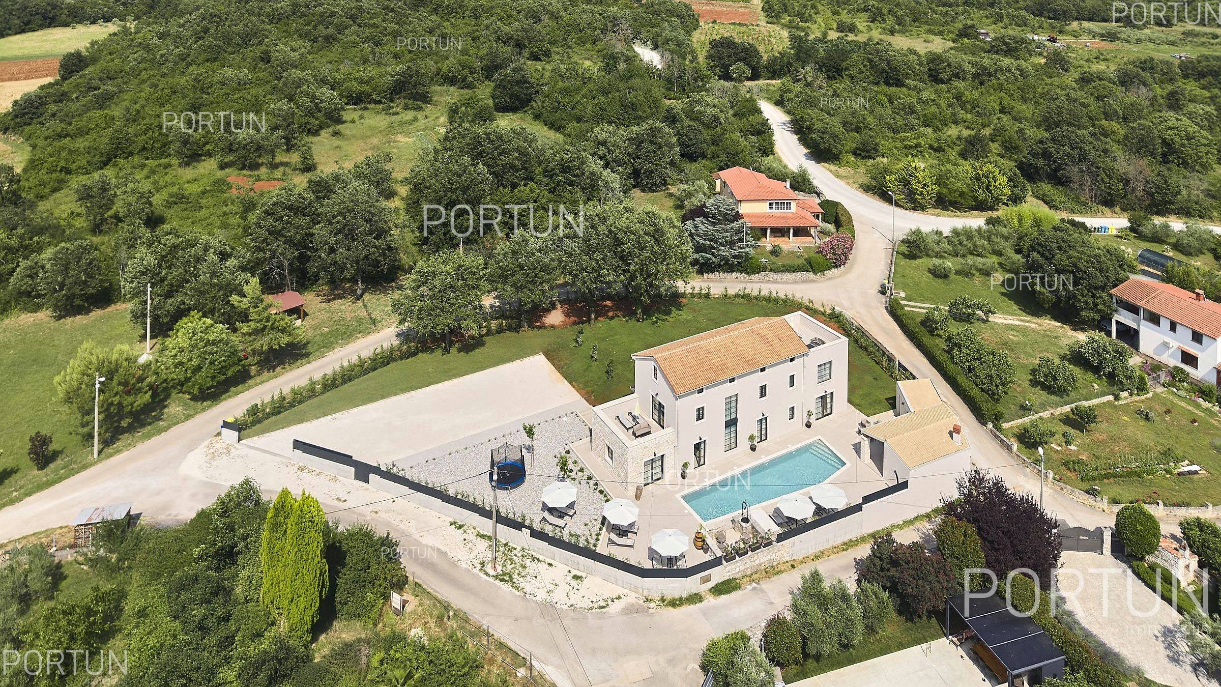 Kuća na prodaju Poreč - 20855 - 02