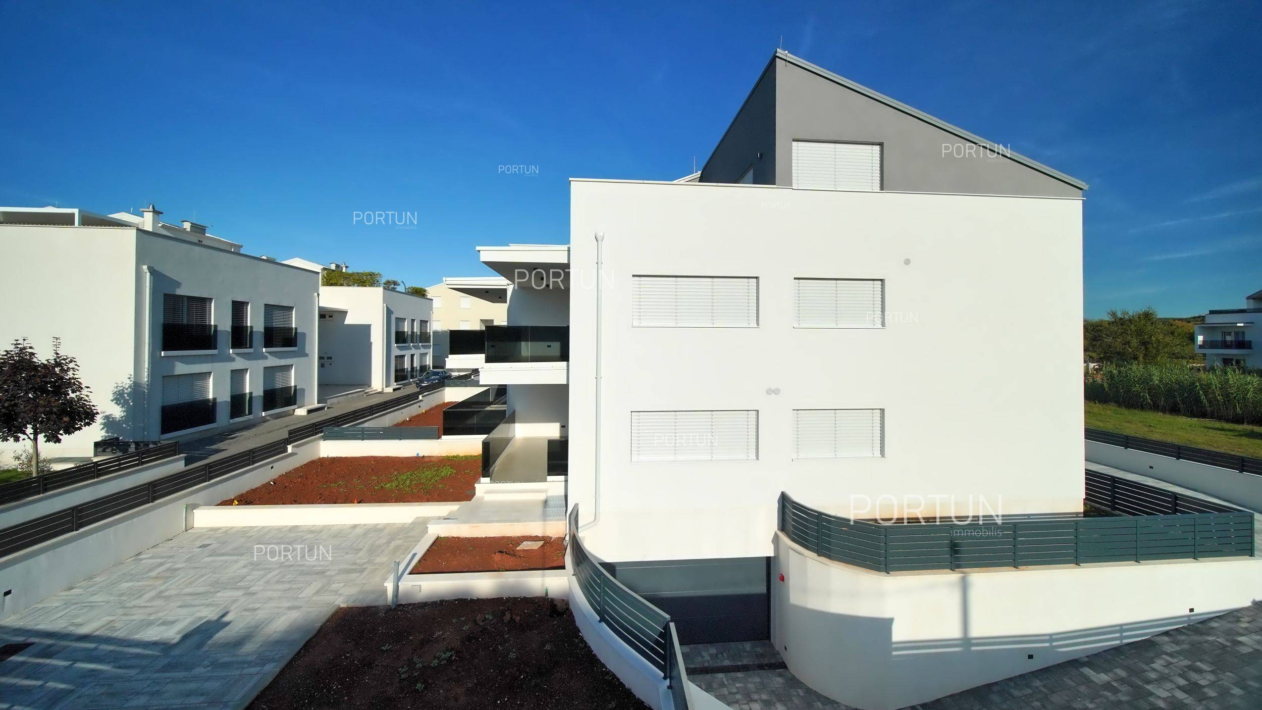 Stan na prodaju Rovinj - 10702 - 03