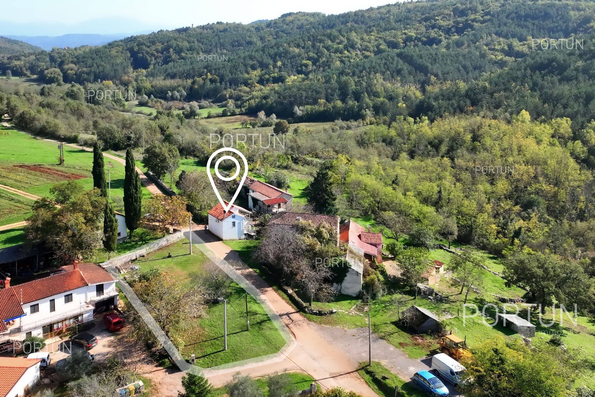 Oprtalj stone house for sale 001