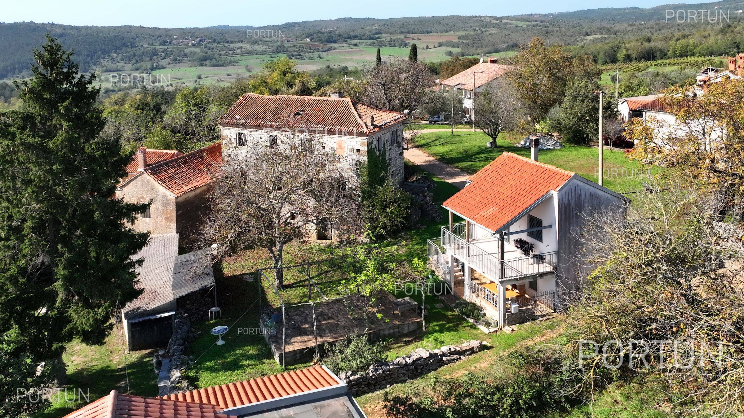 Kuća na prodaju Oprtalj - 20870 - 07