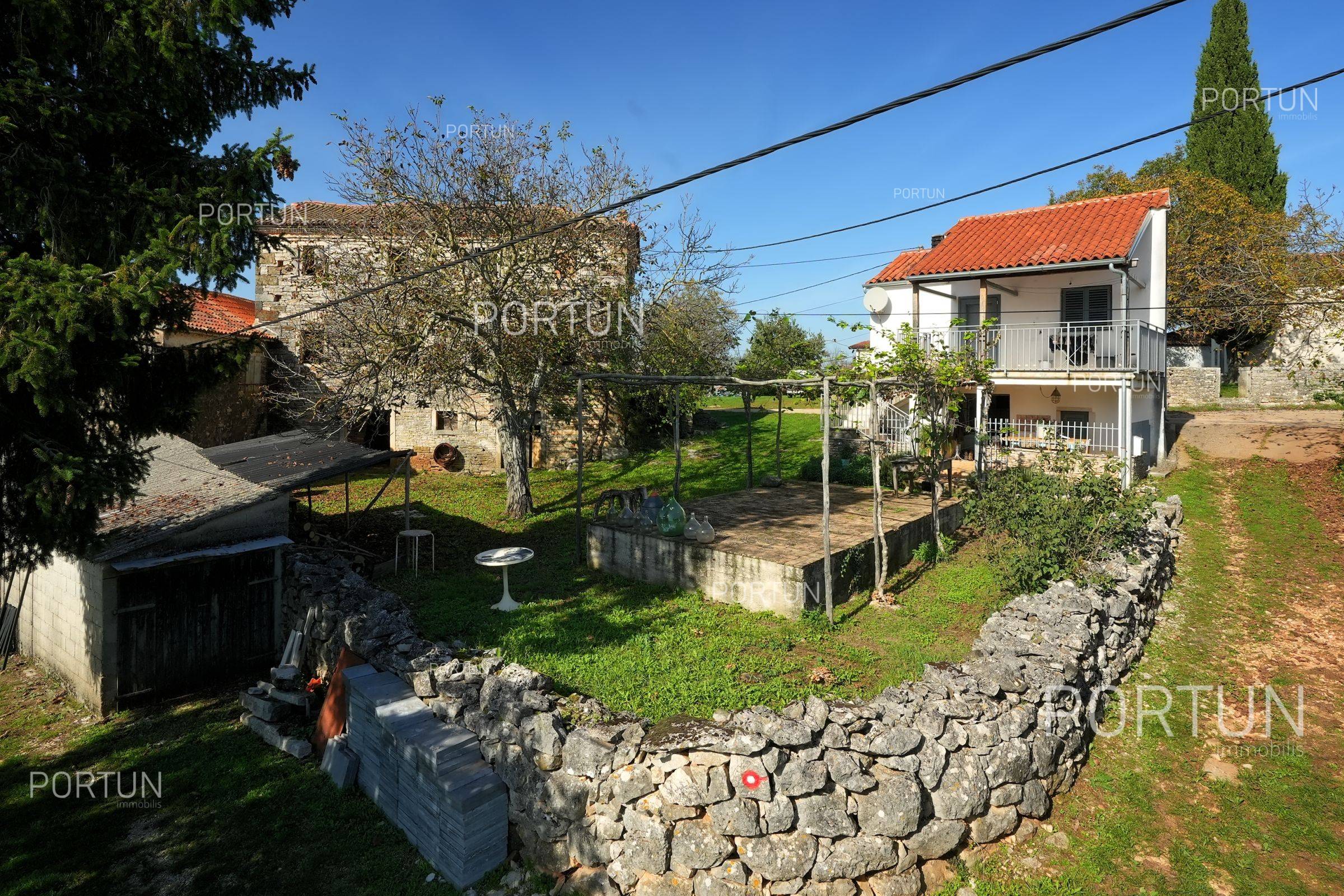 Kuća na prodaju Oprtalj - 20870 - 08