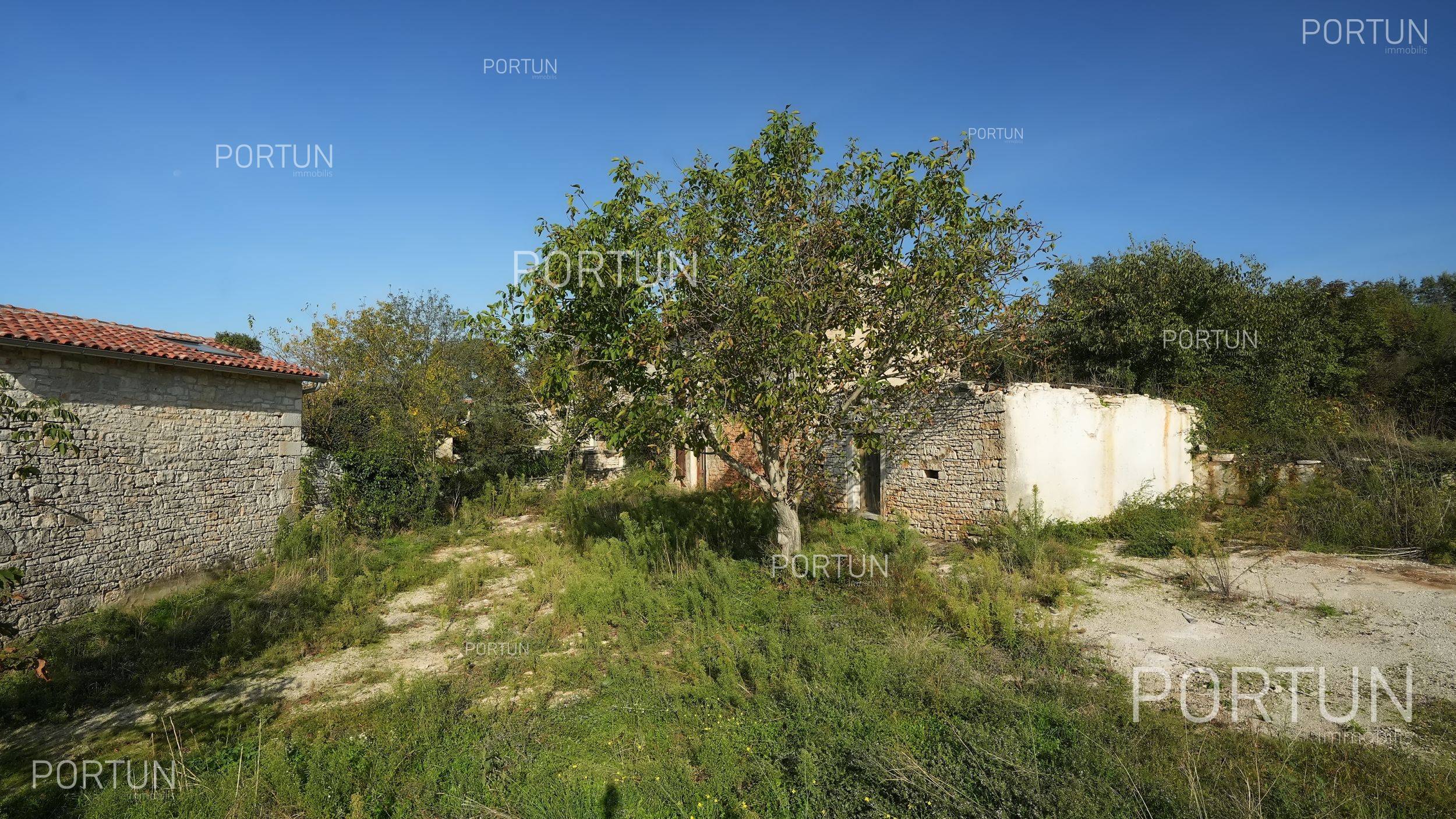 House for Sale in Sveti Lovreč - 20871 - 06