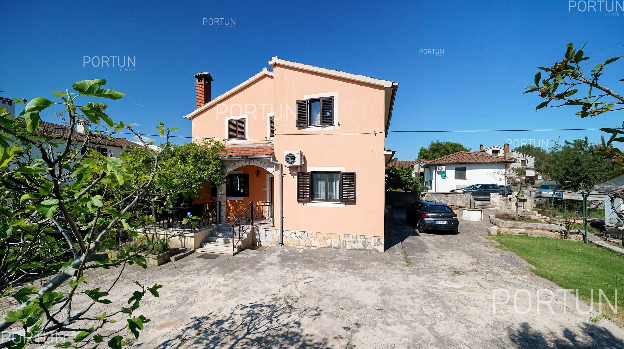 Kuća na prodaju Rovinj - 20902 - 02