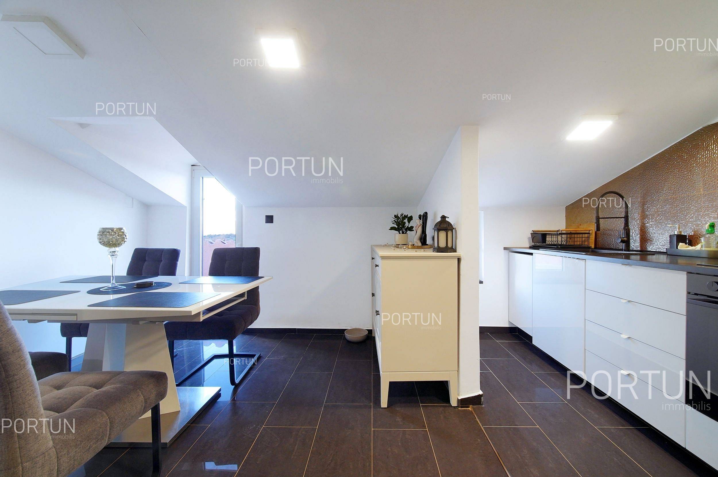 Stan na prodaju Rovinj - 10713 - 08