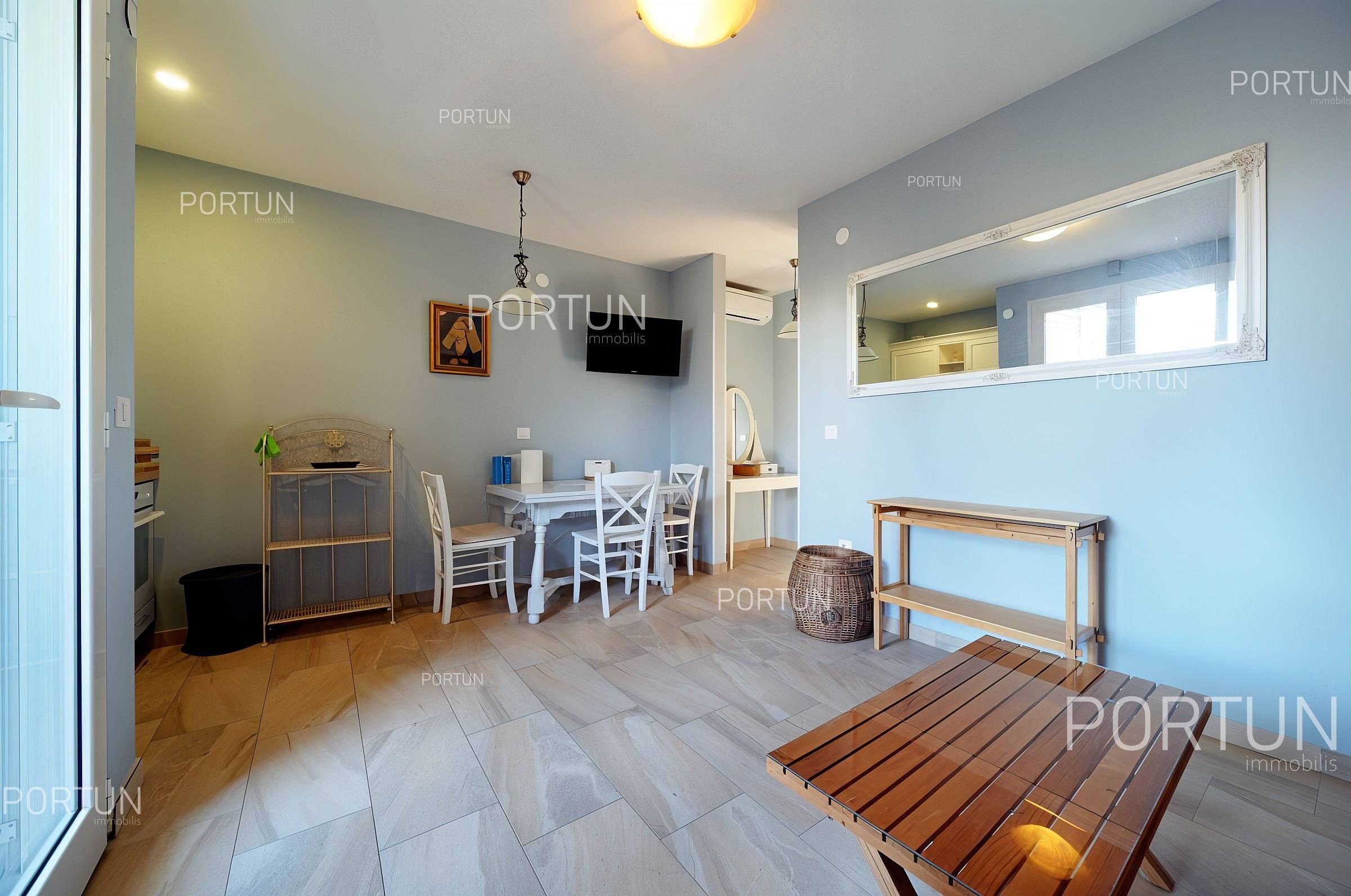 Appartamento in vendita a Rovigno - 10718 - 02