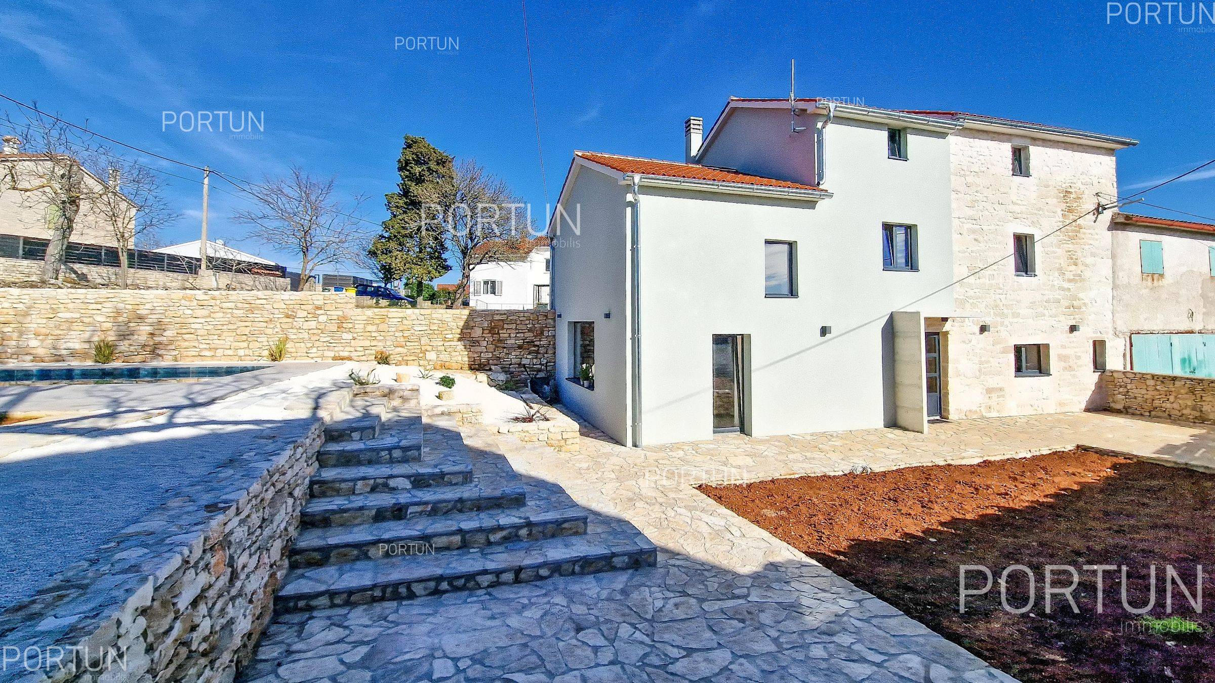 House for Sale in Svetvinčenat - 20884 - 05