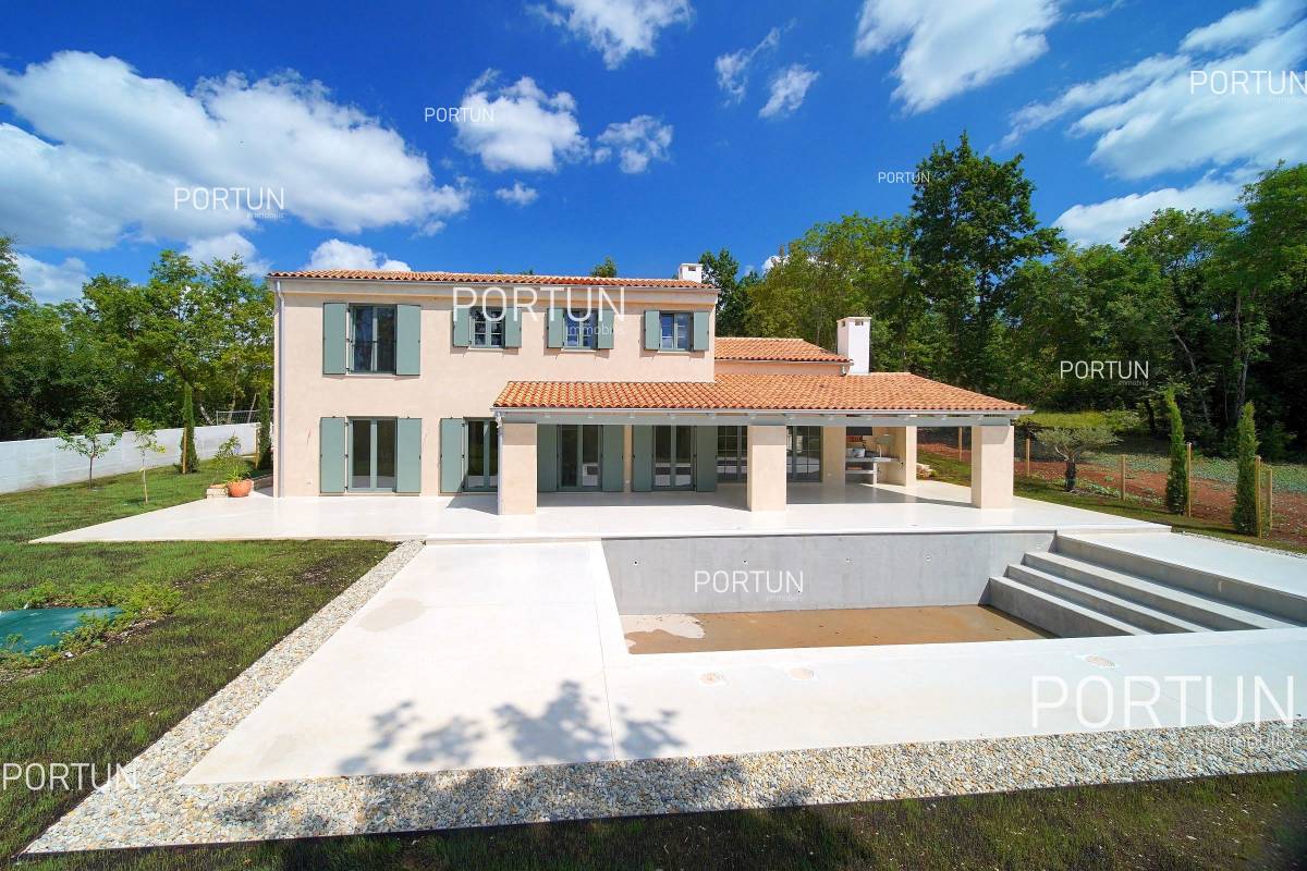 Ruralna vila u okolici Žminja	