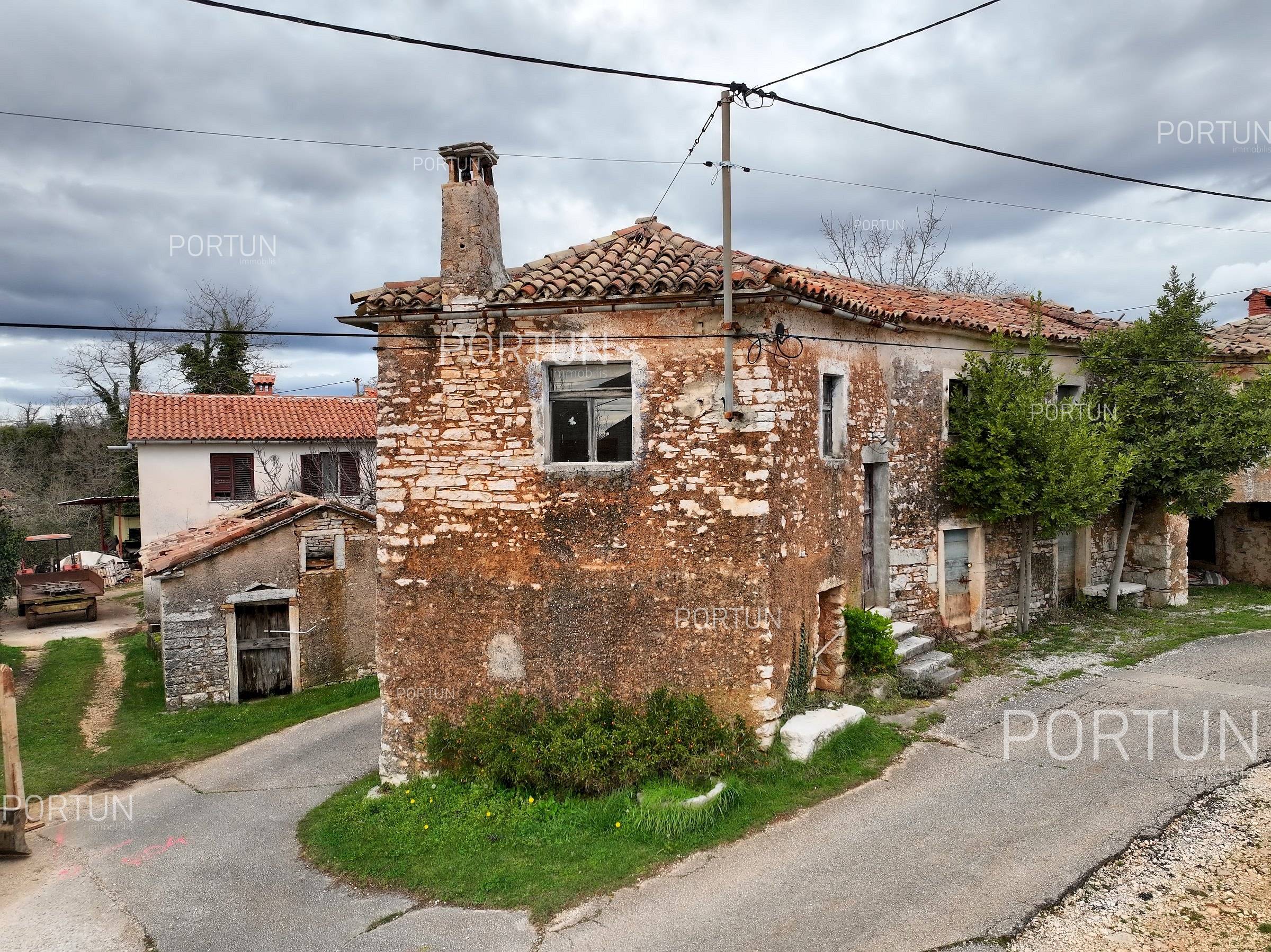 Kuća na prodaju Žminj - 20893 - 08