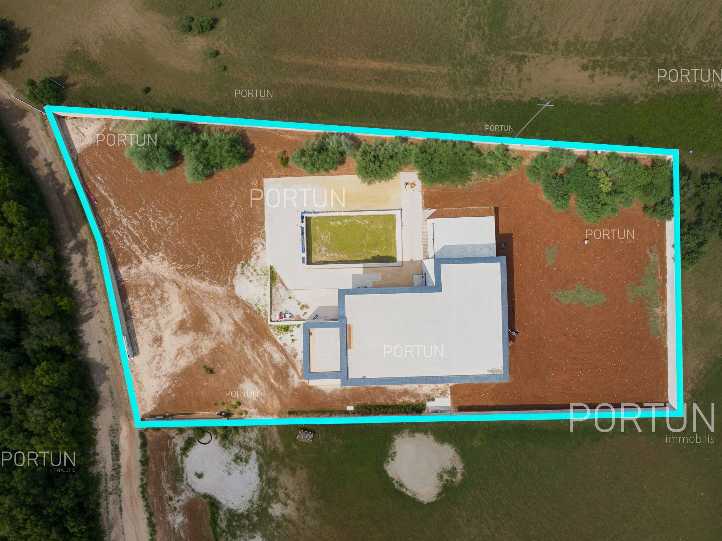 Kuća na prodaju Pula - 20891 - 04