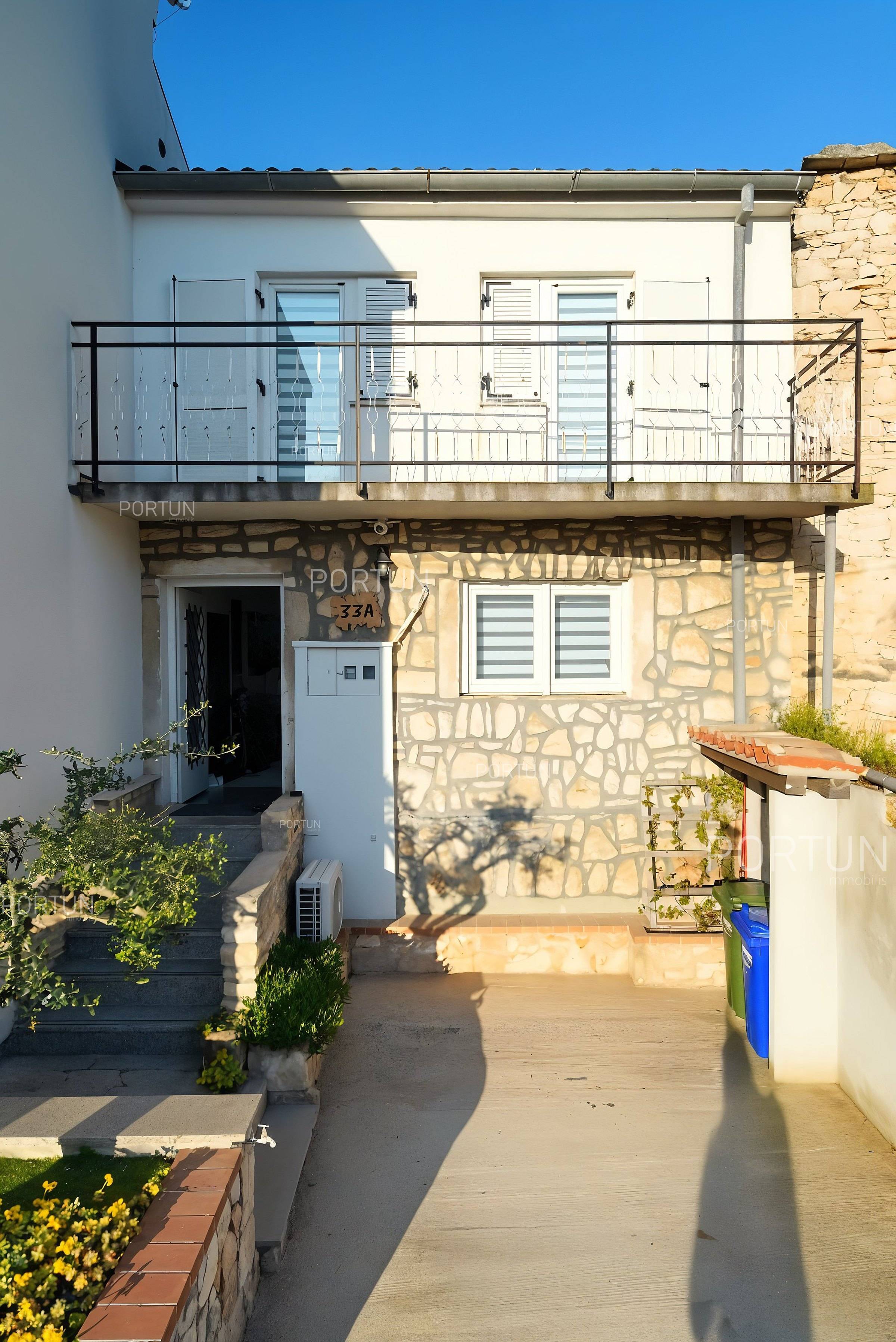 Kuća na prodaju Medulin - 20896 - 02