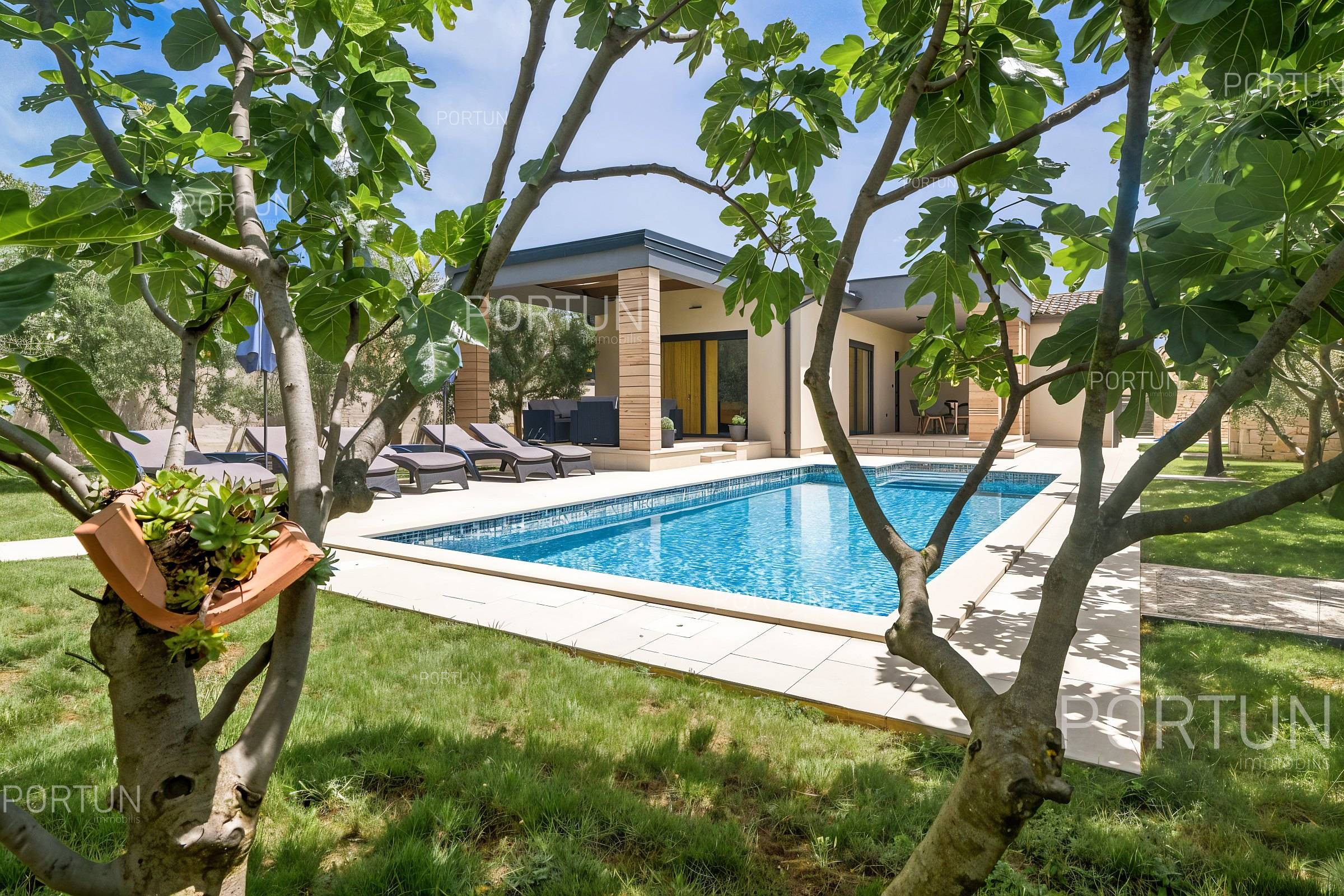 Kuća na prodaju Marčana - 20900 - 03