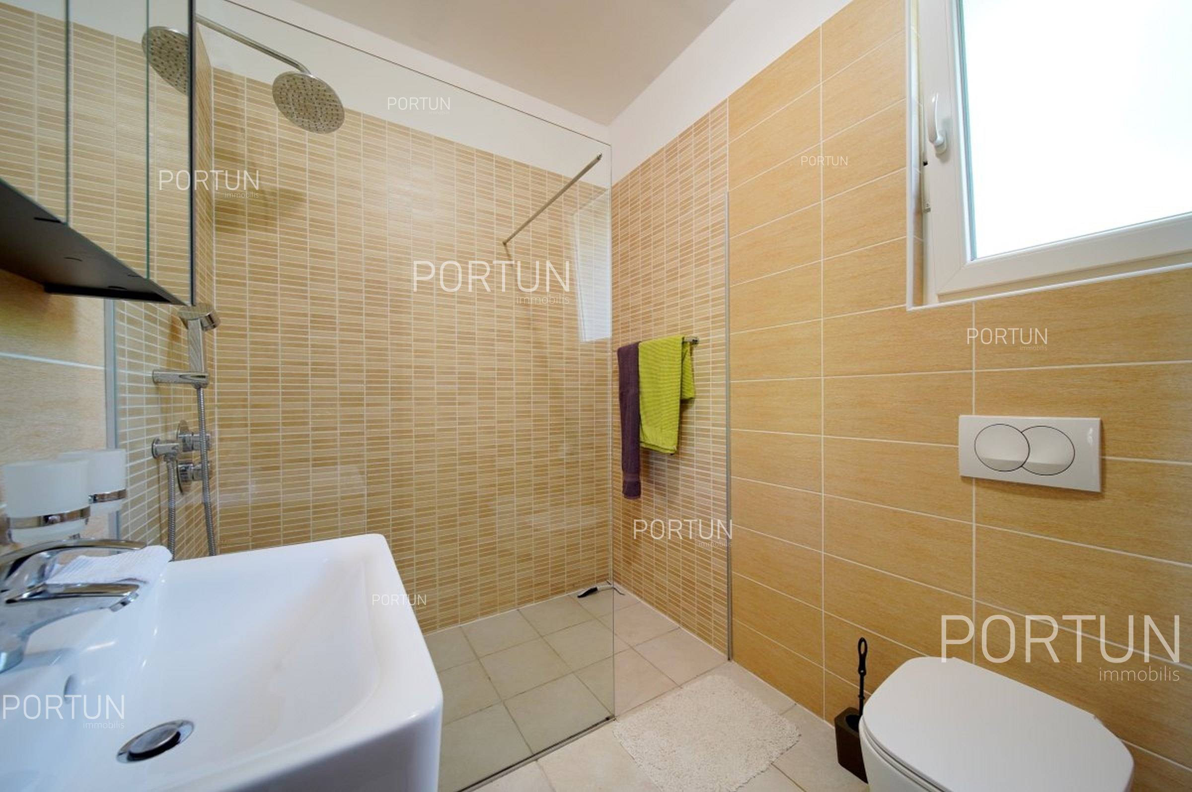 Kuća na prodaju Rovinj - 20904 - 21