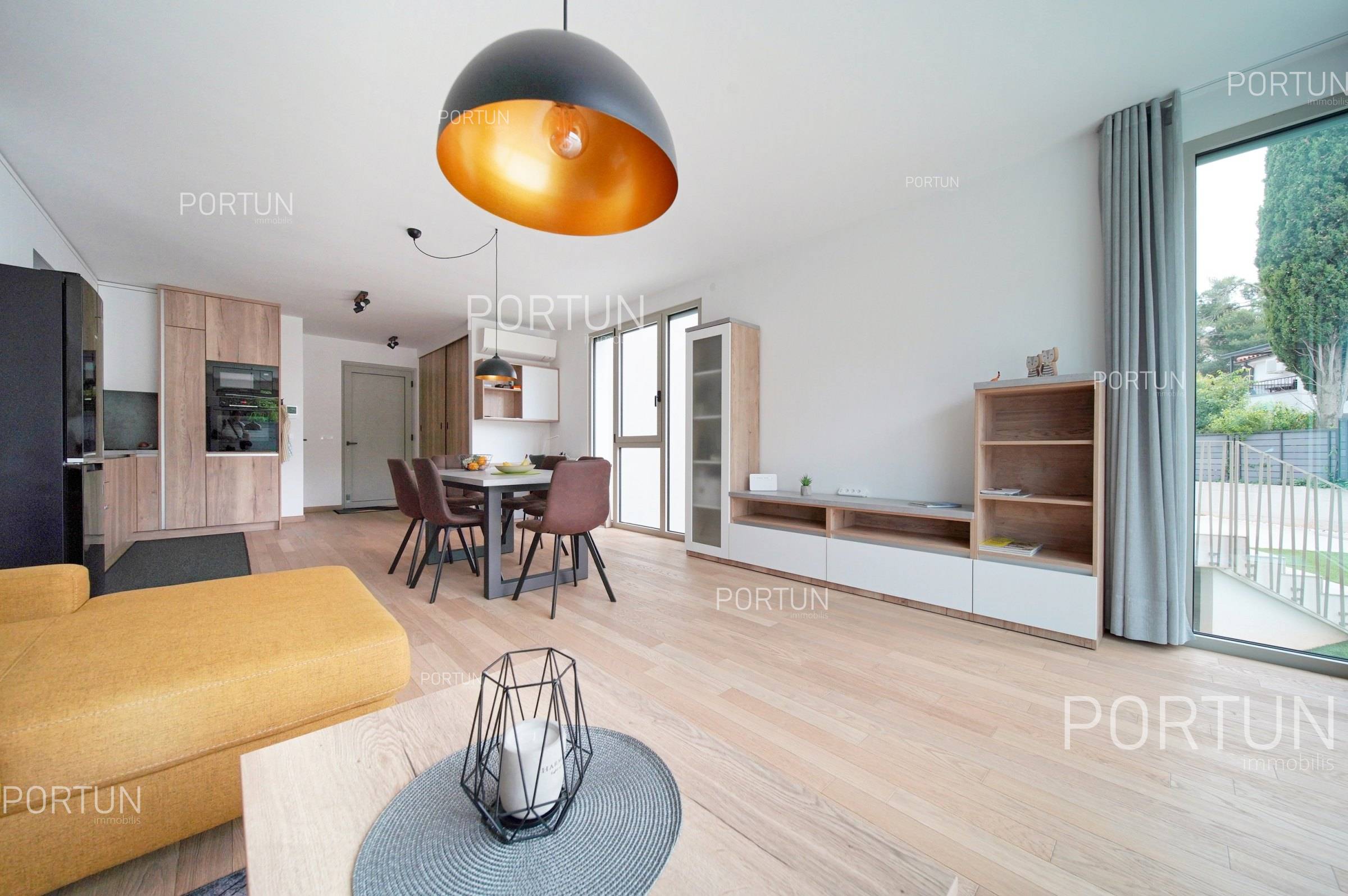 Stan na prodaju Rovinj - 10729 - 09