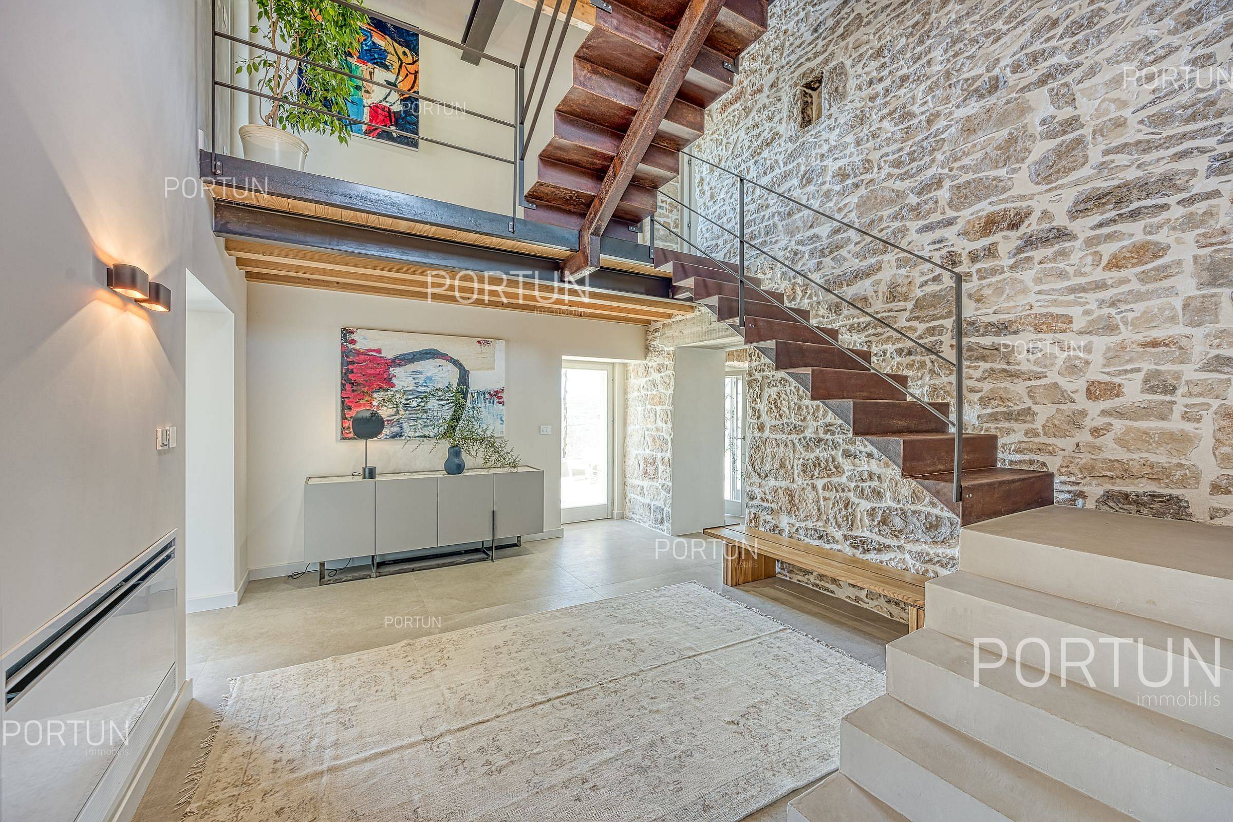 Kuća na prodaju Labin - 20910 - 25