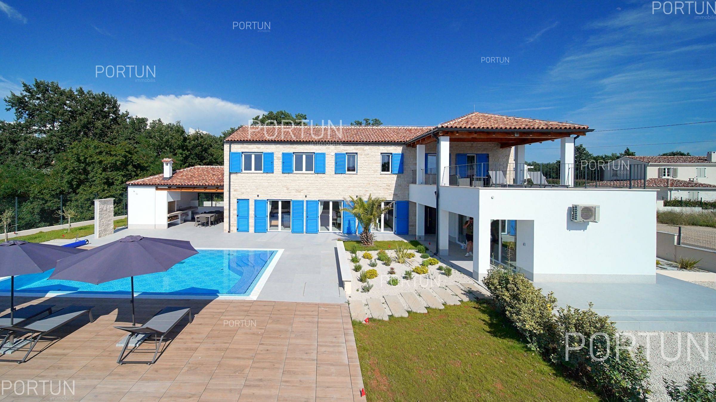 House for sale near Višnjan K 1009 05