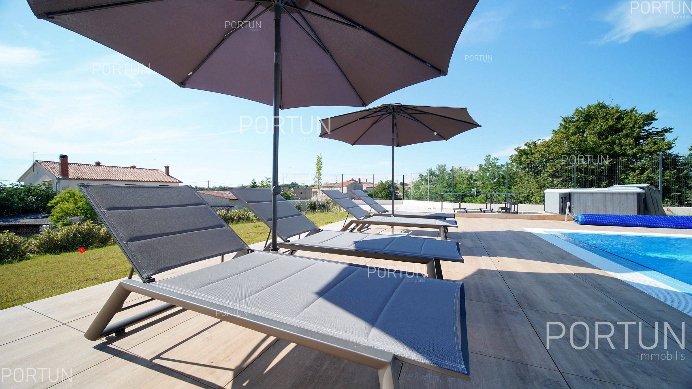 Kuća na prodaju Višnjan - 20911 - 04