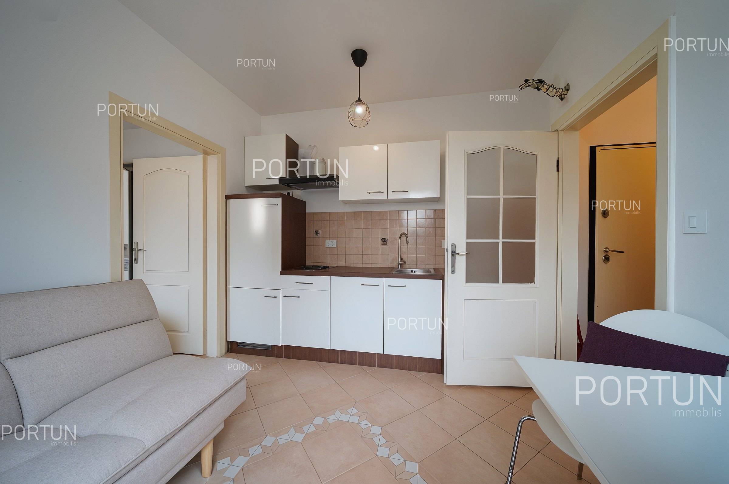 Stan na prodaju Rovinj - 10740 - 02