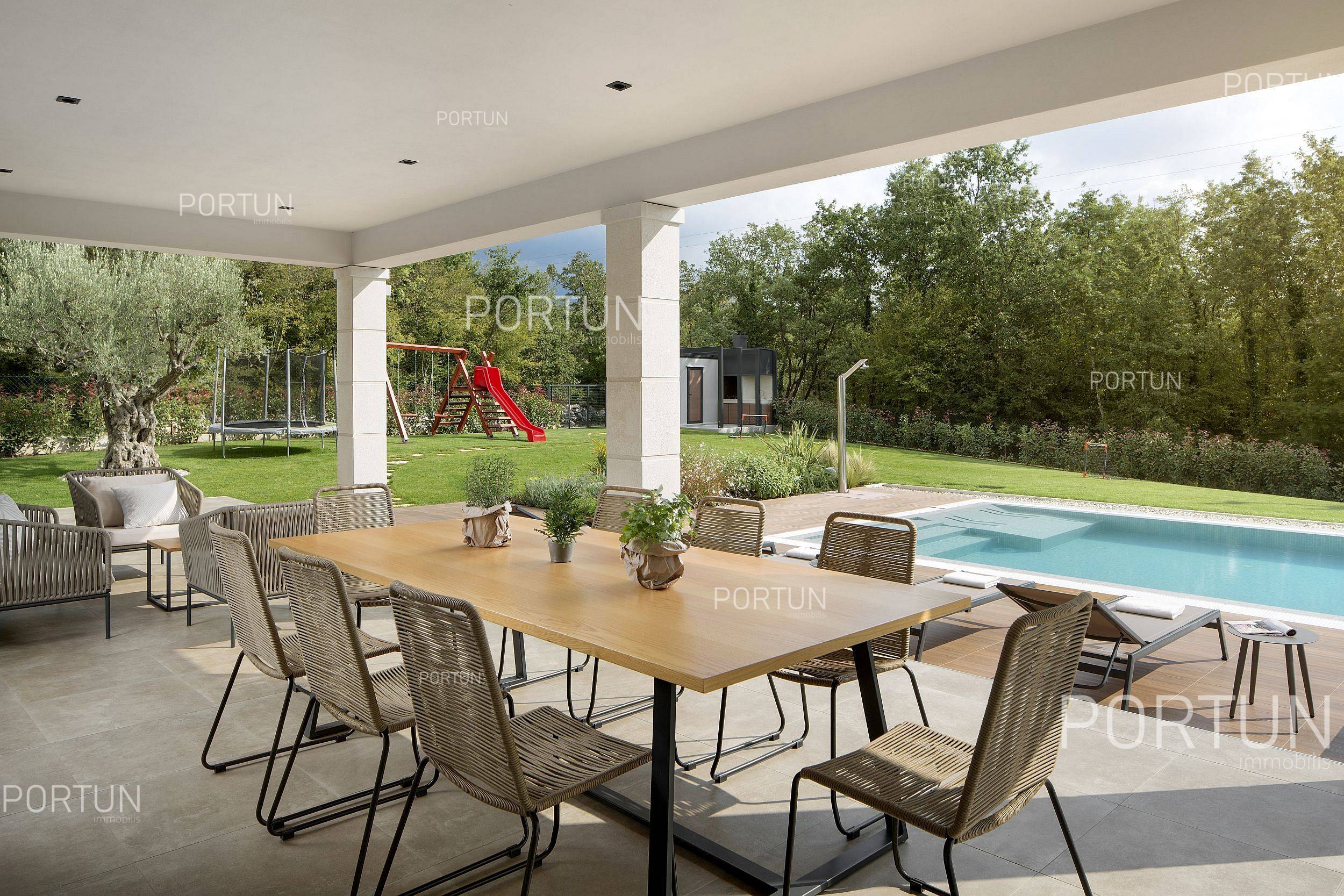 House for Sale in Poreč - 20750 - 08