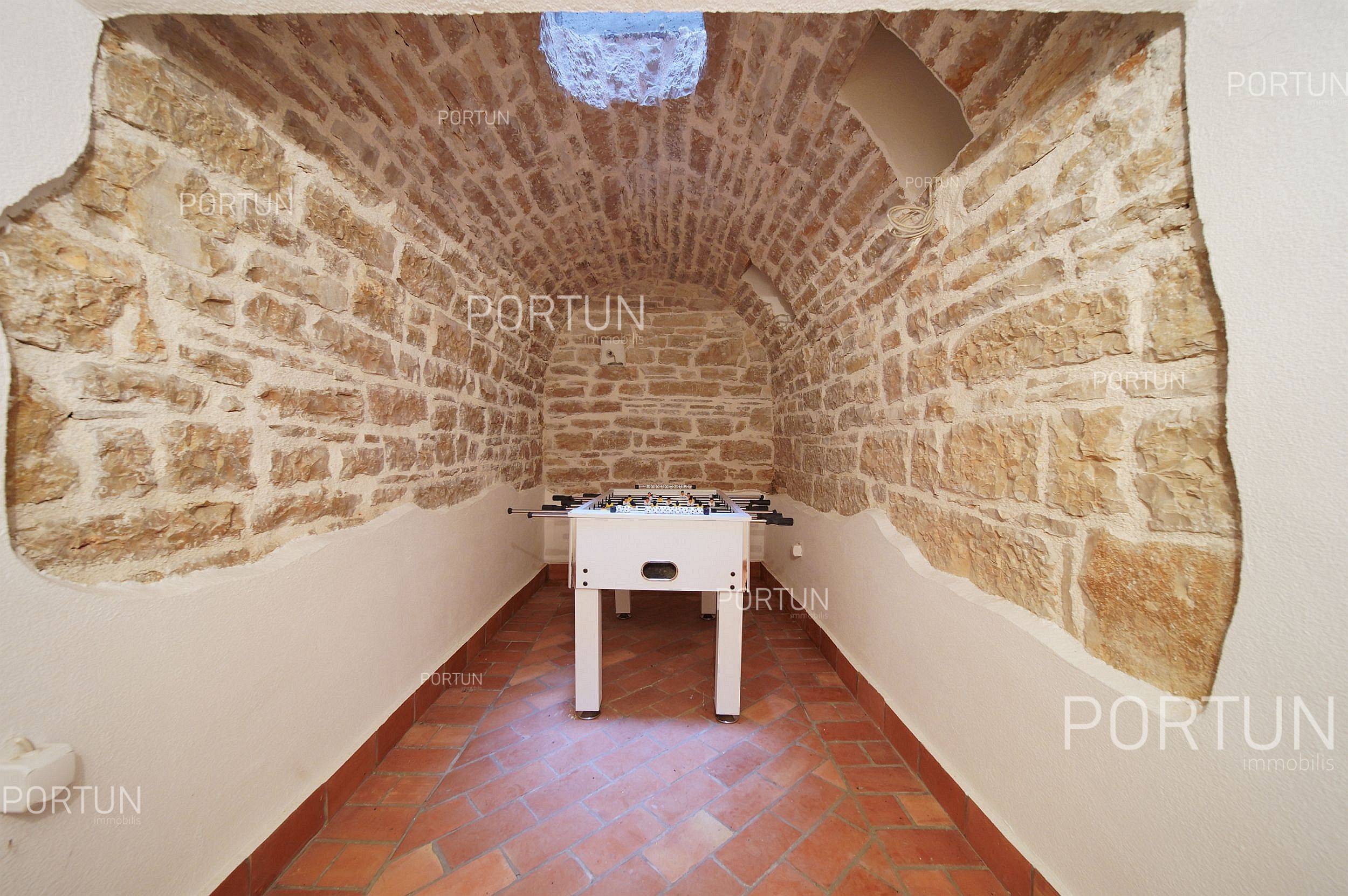 House for Sale in Barban - 20782 - 25