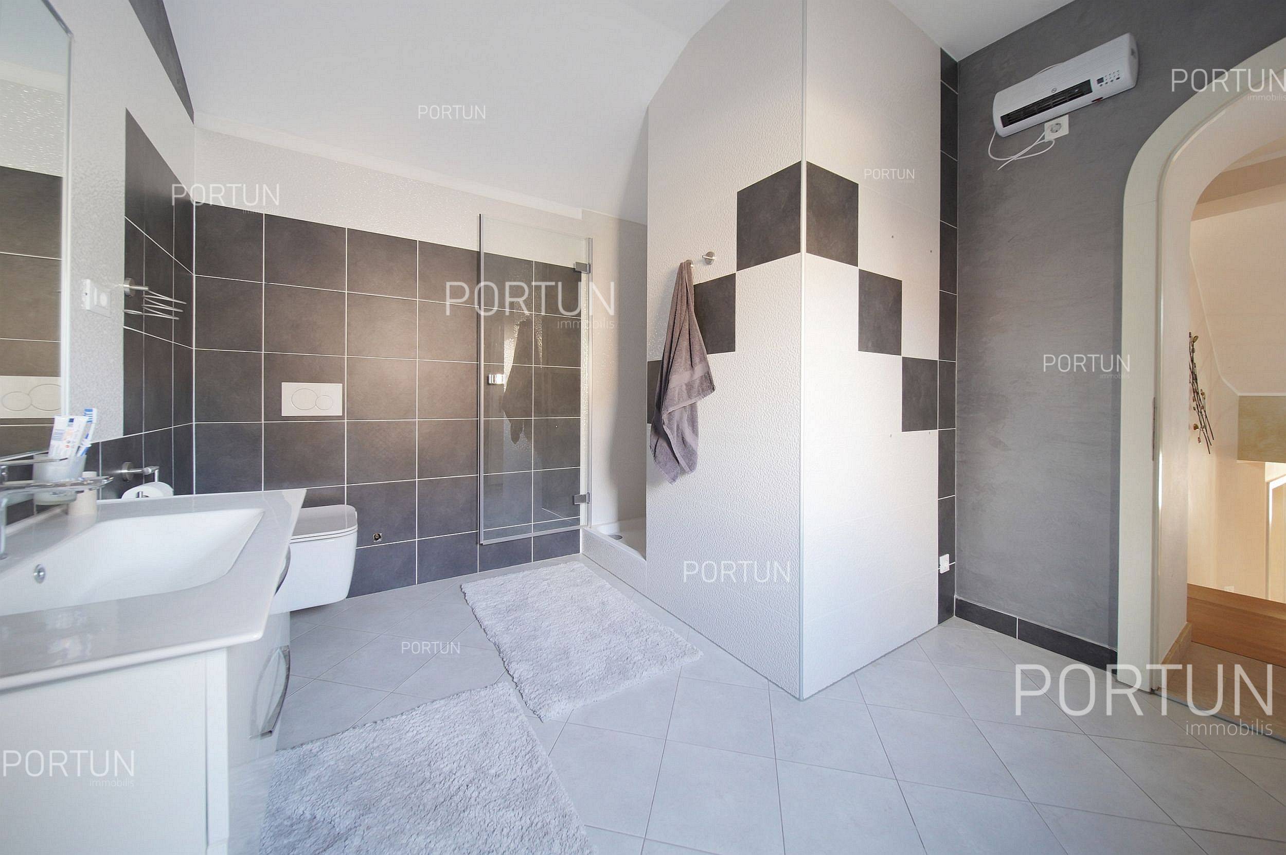 House for Sale in Barban - 20782 - 29