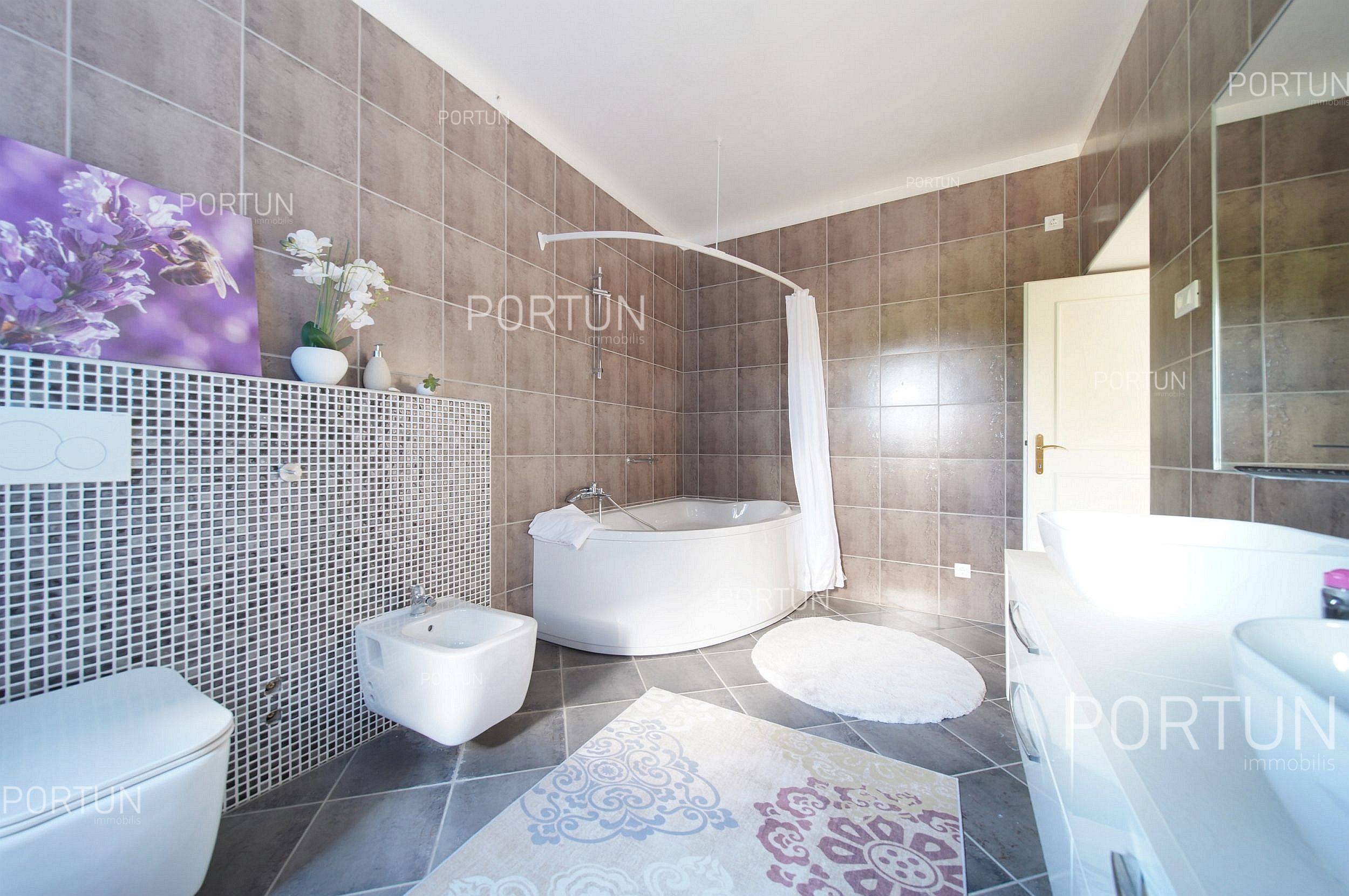 House for Sale in Barban - 20782 - 36