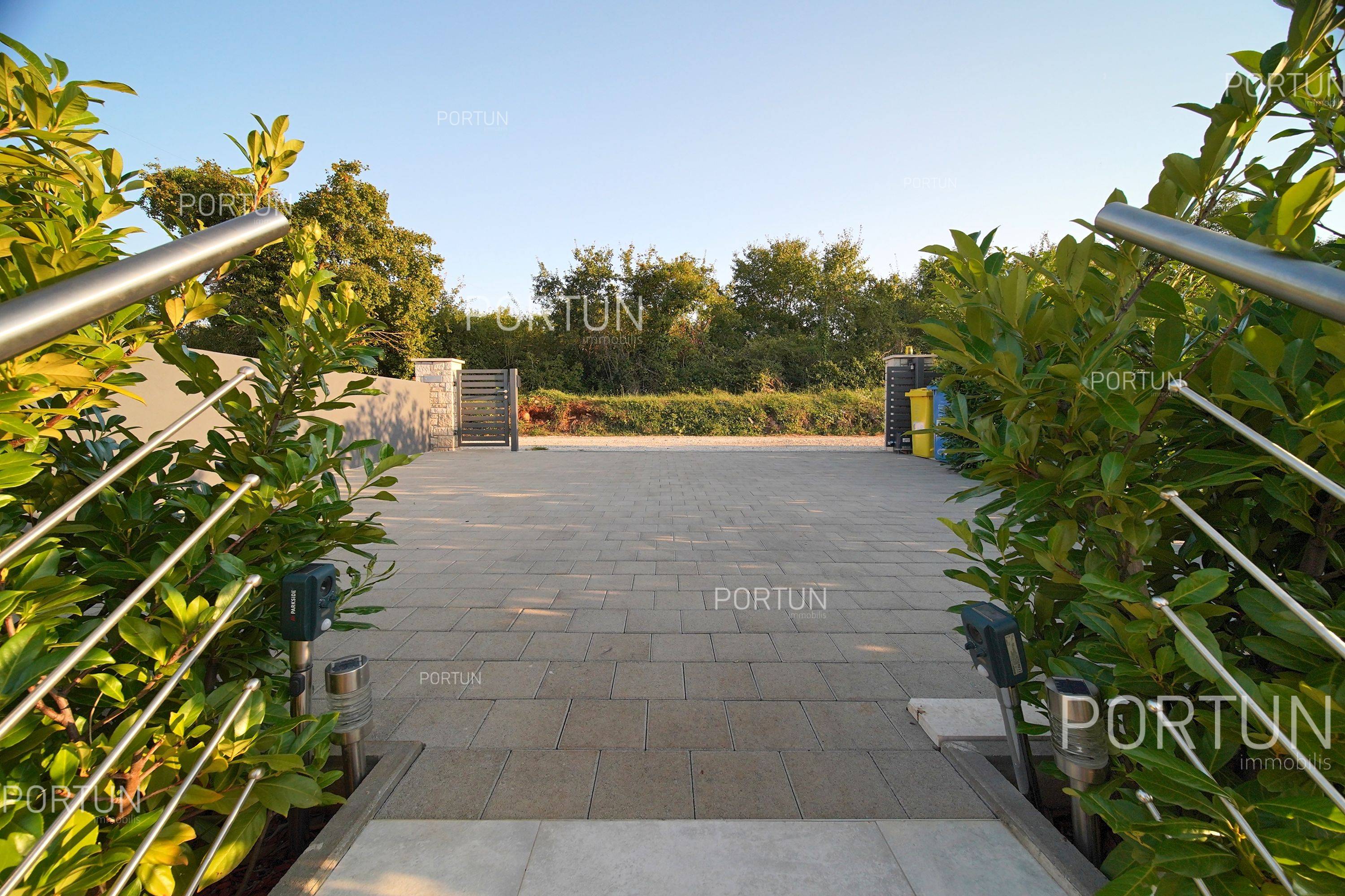 Kuća na prodaju Poreč - 20787 - 08