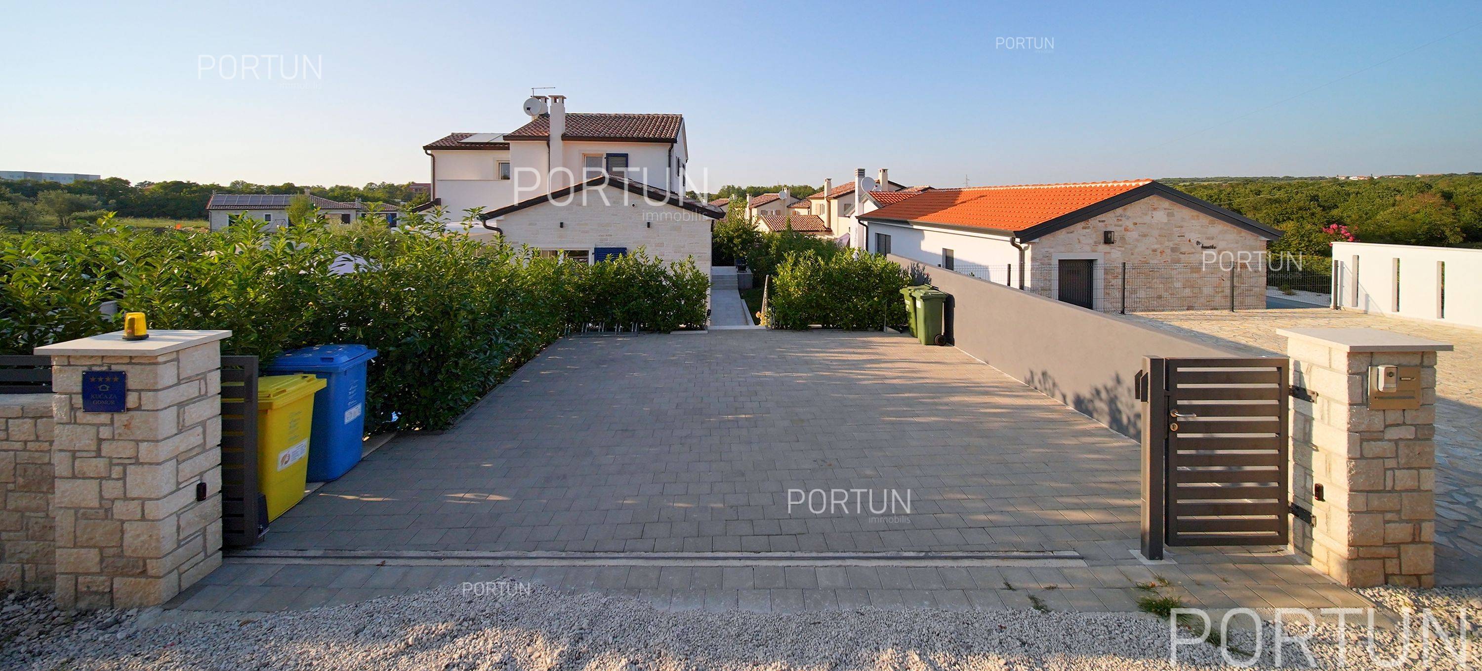 Kuća na prodaju Poreč - 20787 - 09