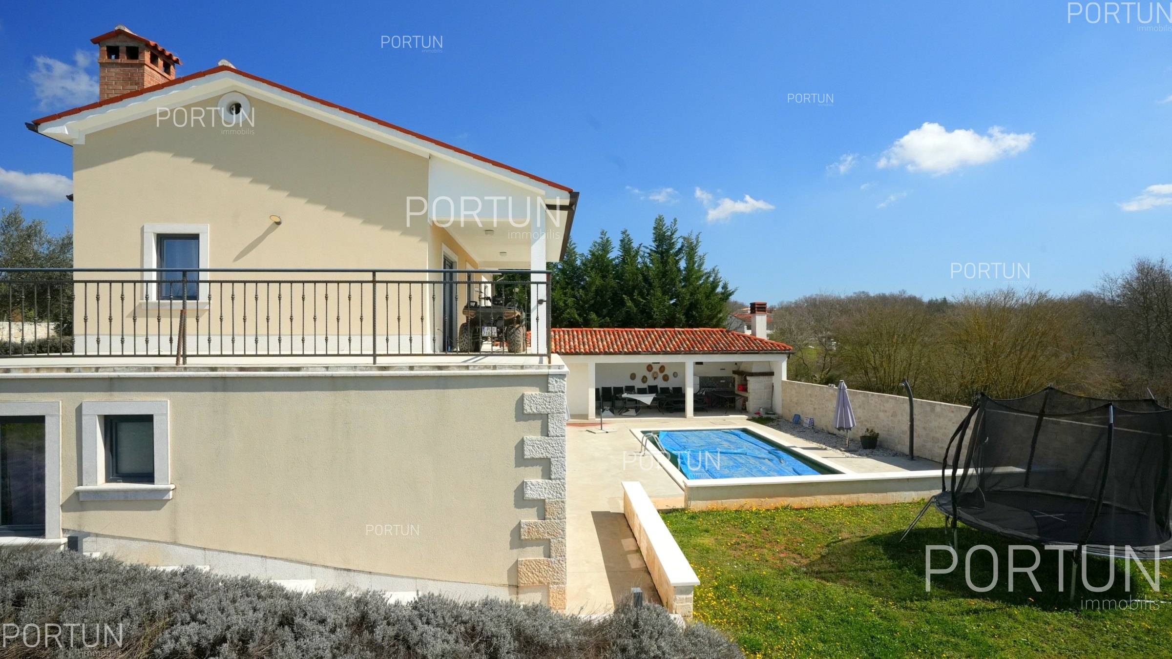 Haus zum Verkauf in Tinjan - 20820 - 04