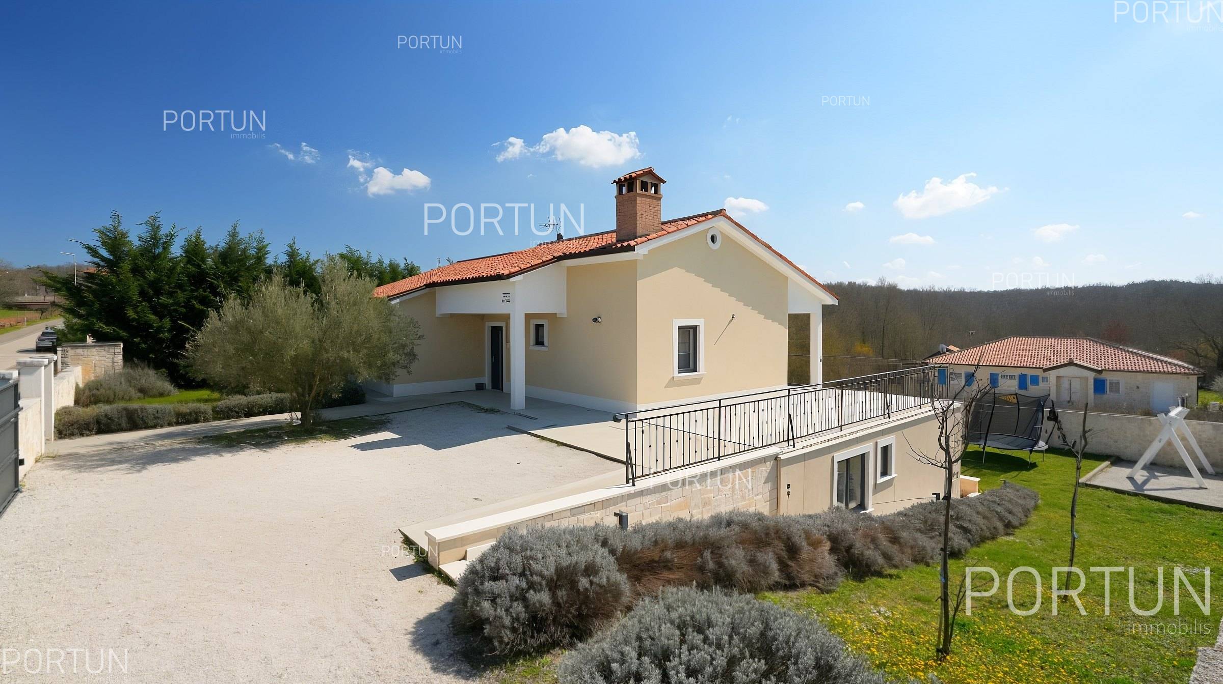 Haus zum Verkauf in Tinjan - 20820 - 06