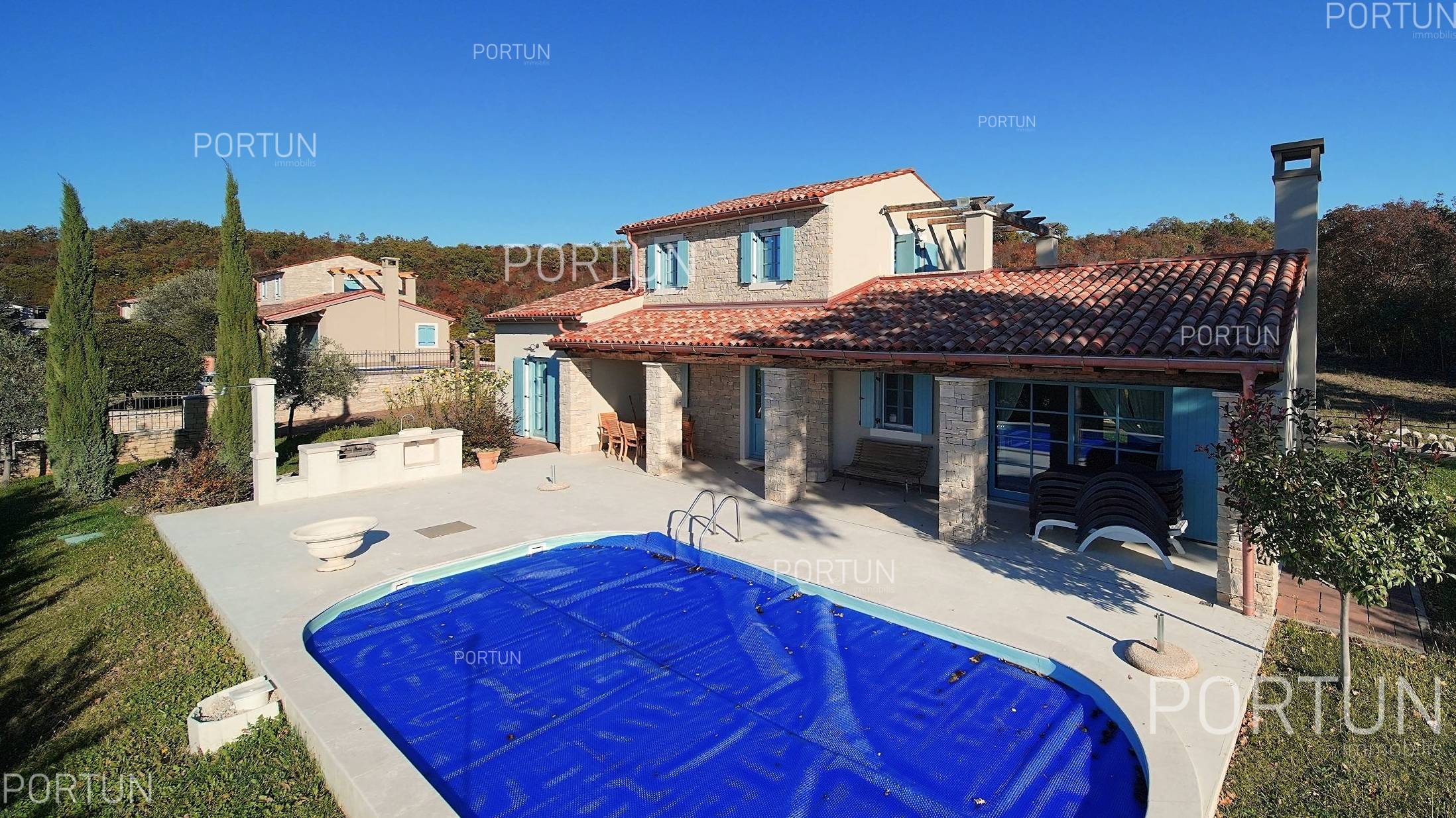 Kuća na prodaju Umag - 20810 - 02