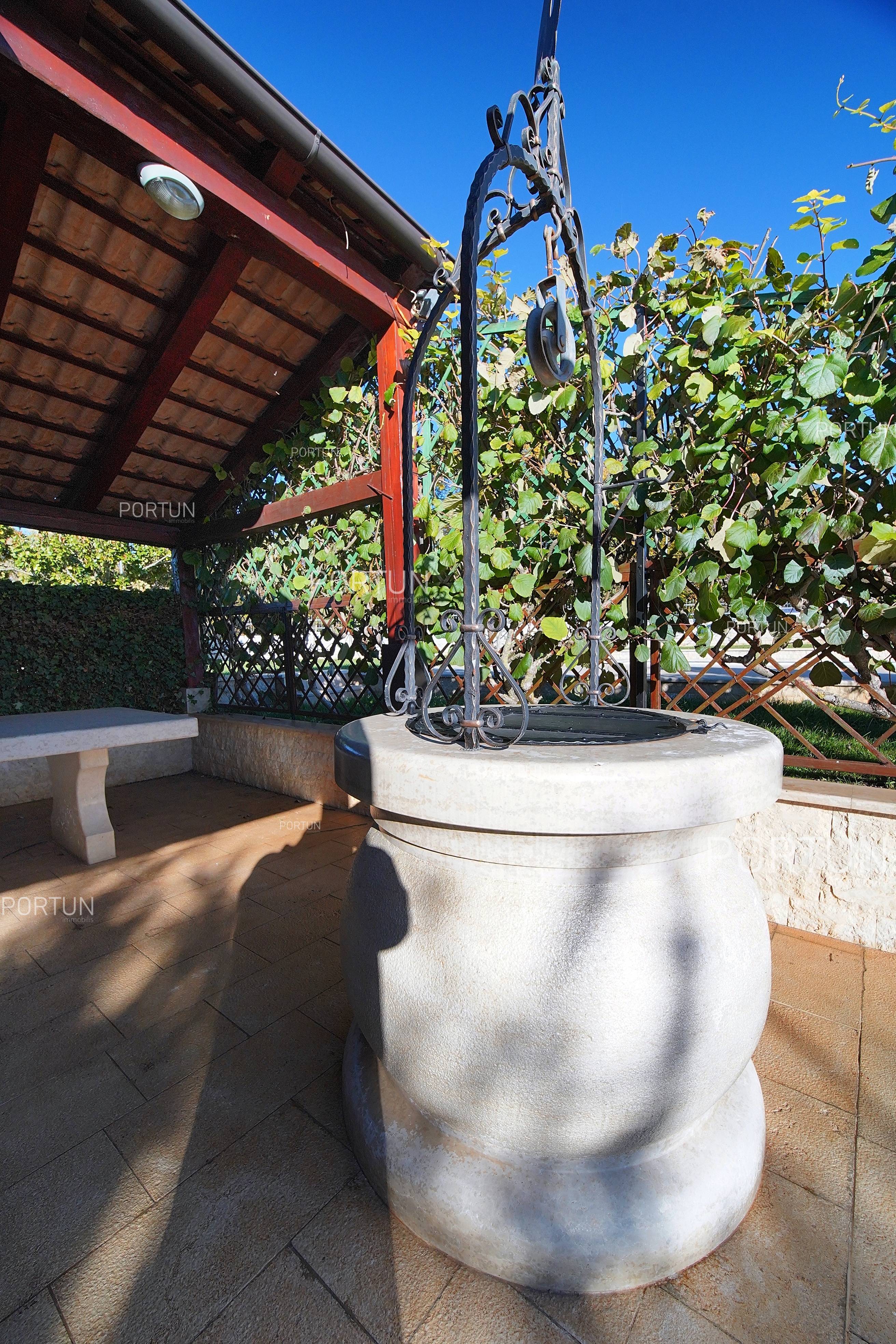 House for Sale in Žminj - 20813 - 47