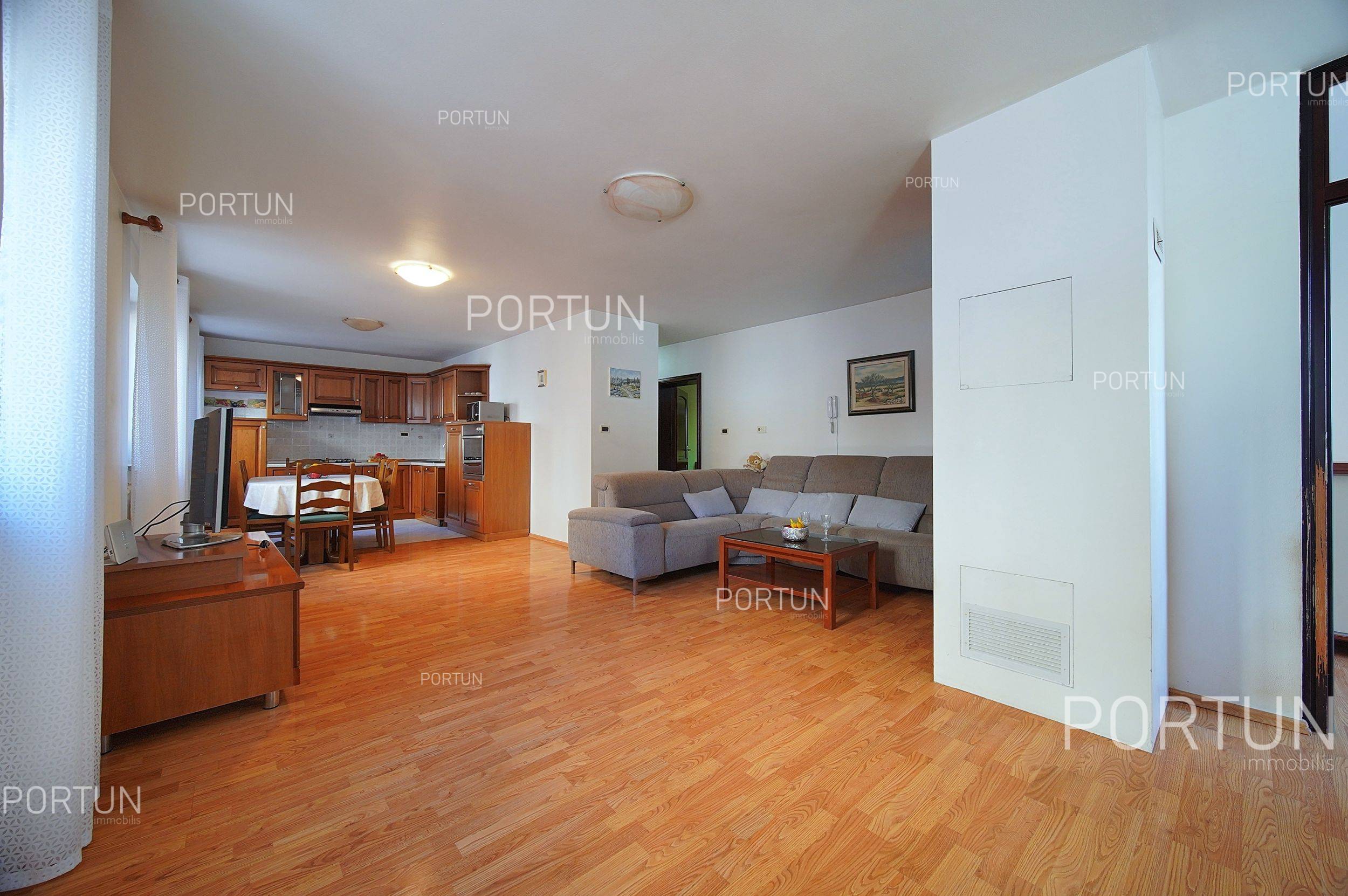 Kuća na prodaju Bale - 20822 - 11