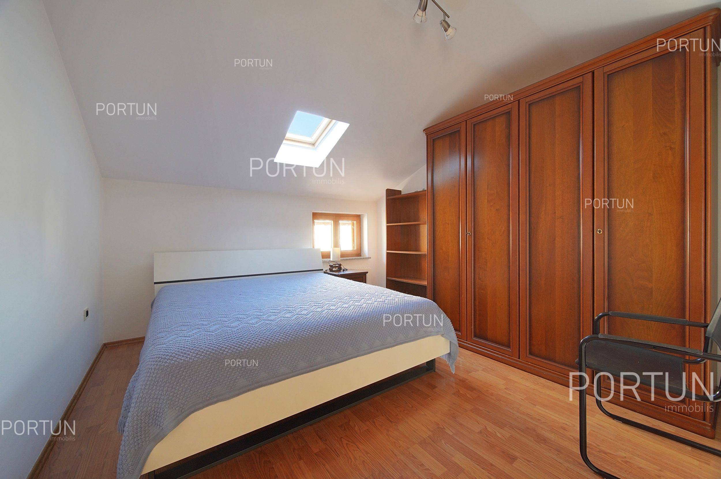 Kuća na prodaju Bale - 20822 - 21