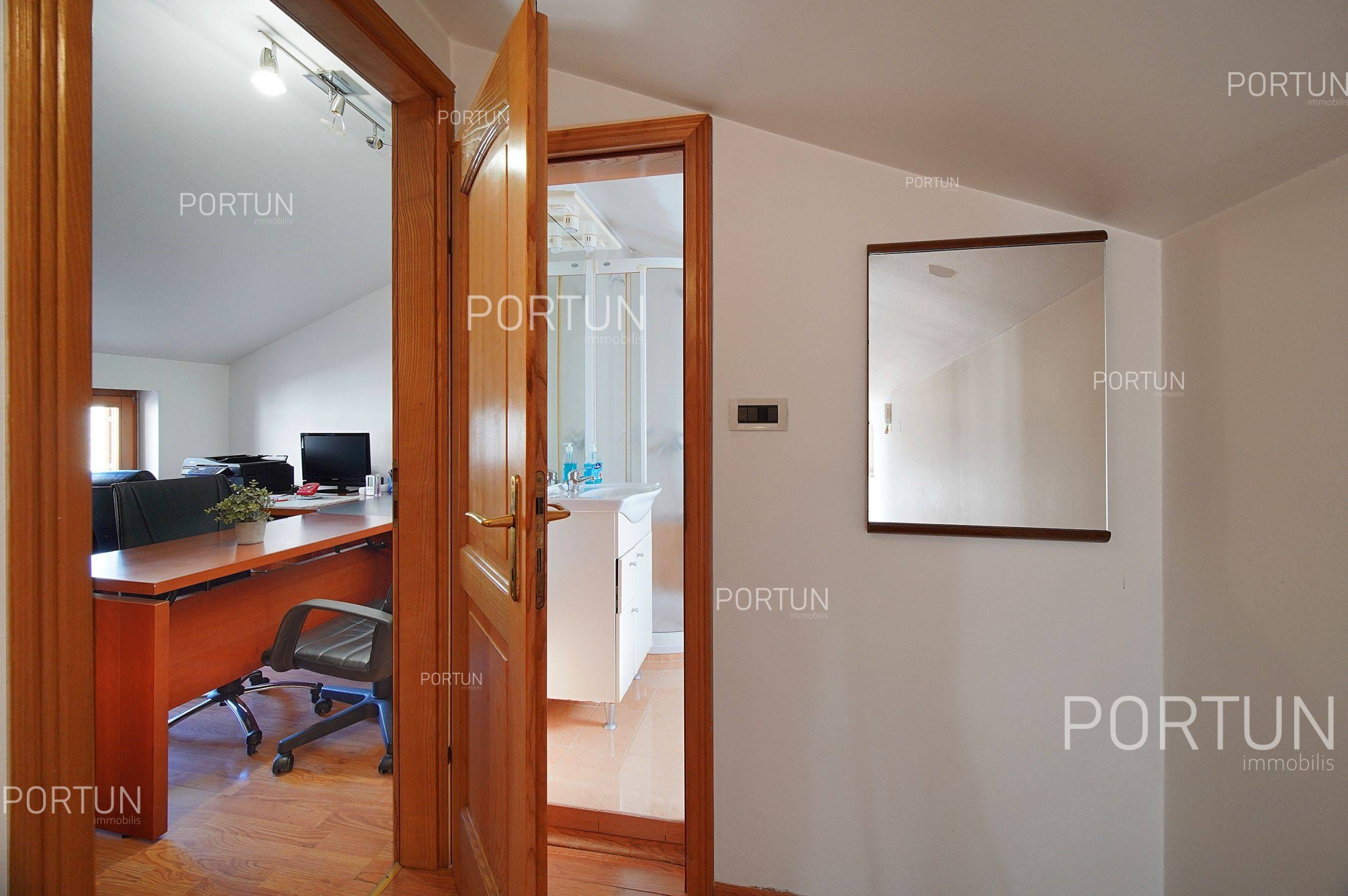 Kuća na prodaju Bale - 20822 - 24