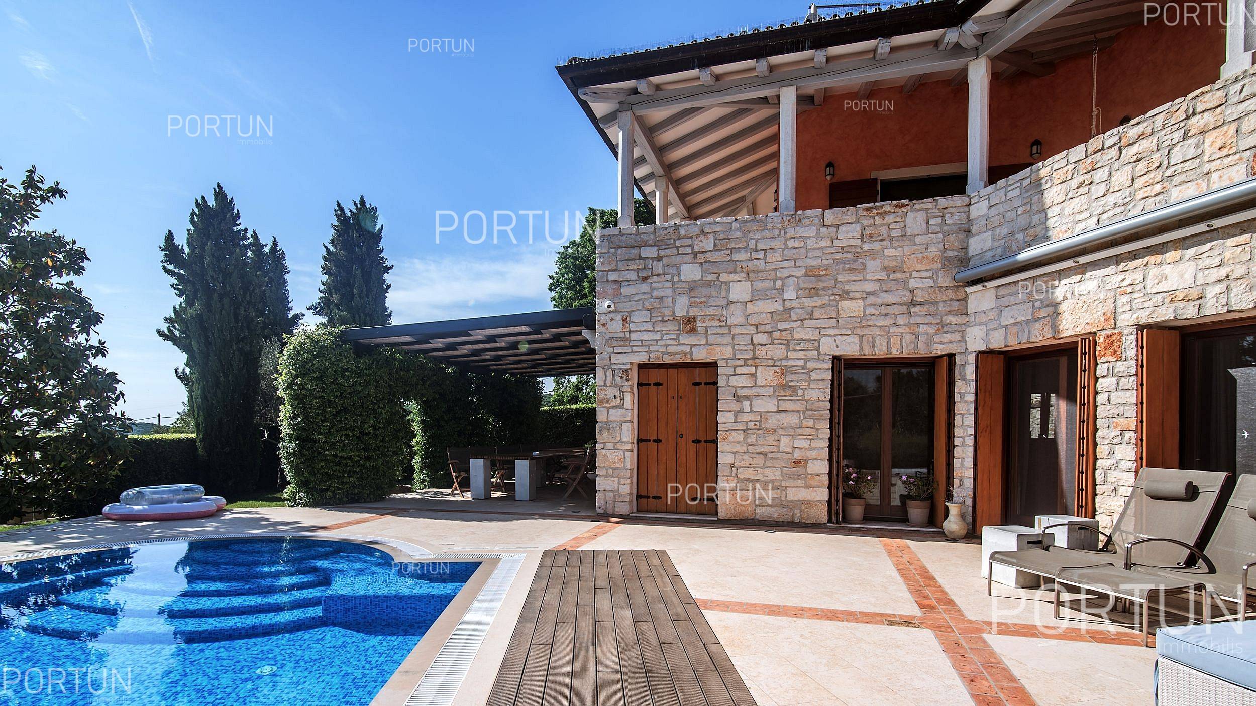 Kuća na prodaju Rovinj - 20826 - 02