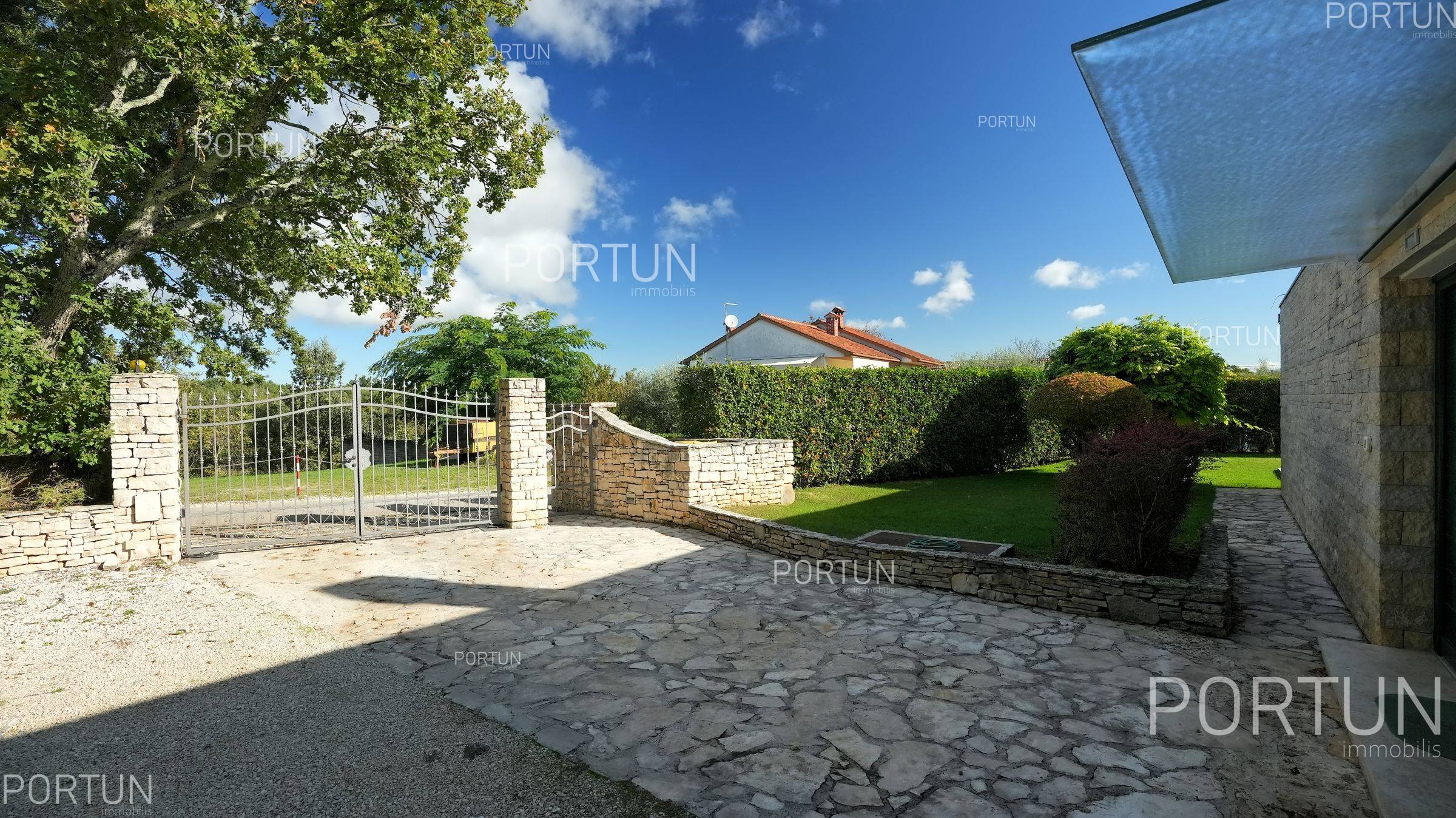 Hiša naprodaj v Sveti Lovreč - 20854 - 13