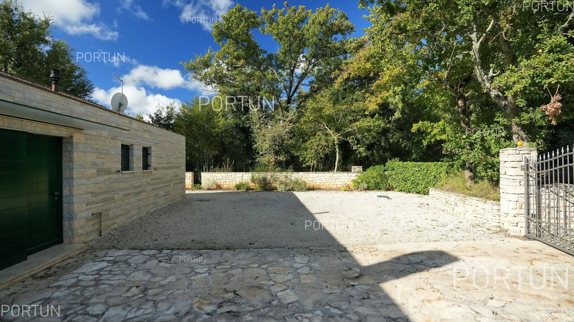 Hiša naprodaj v Sveti Lovreč - 20854 - 14