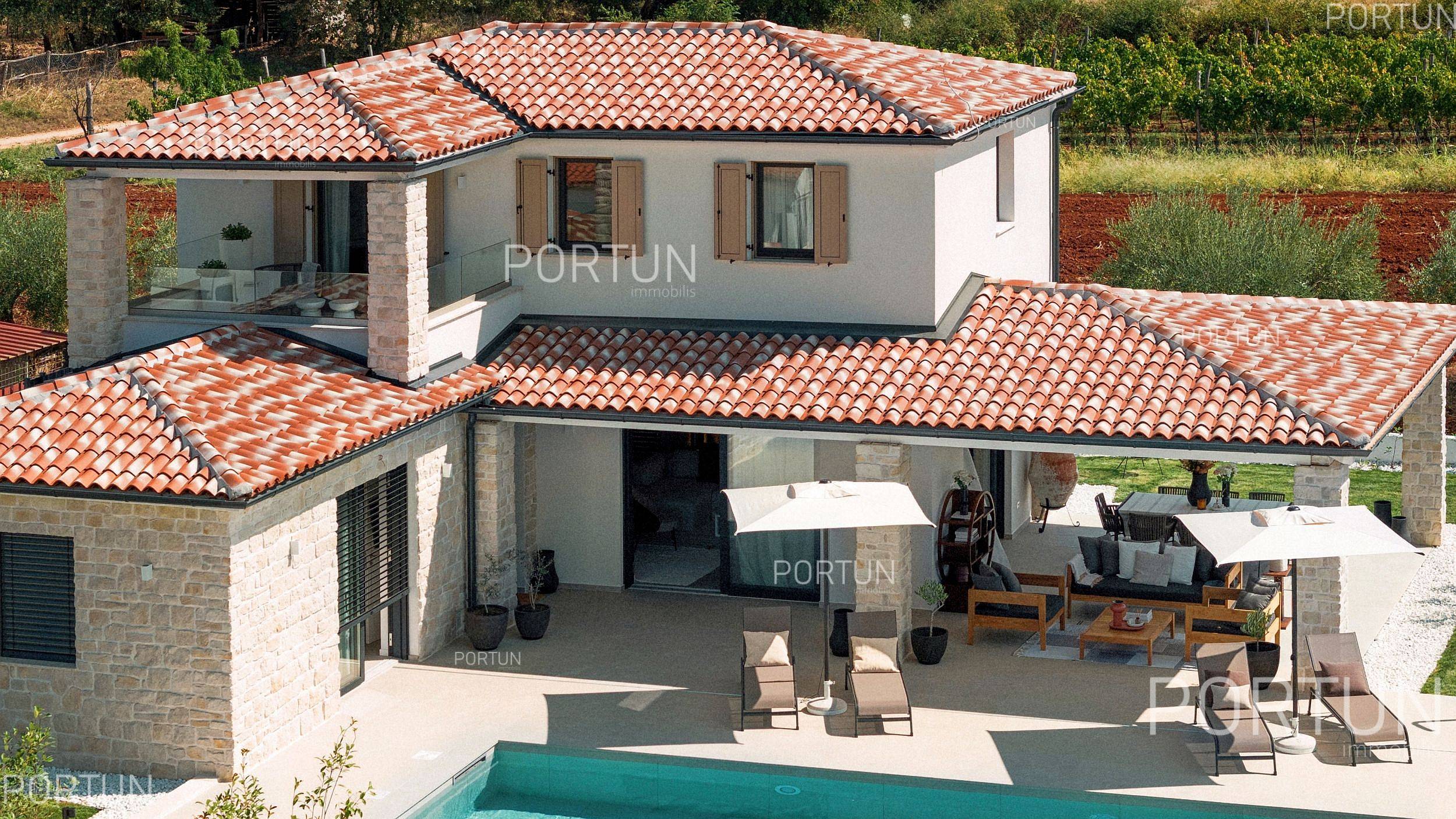 Kuća na prodaju Poreč - 20799 - 02