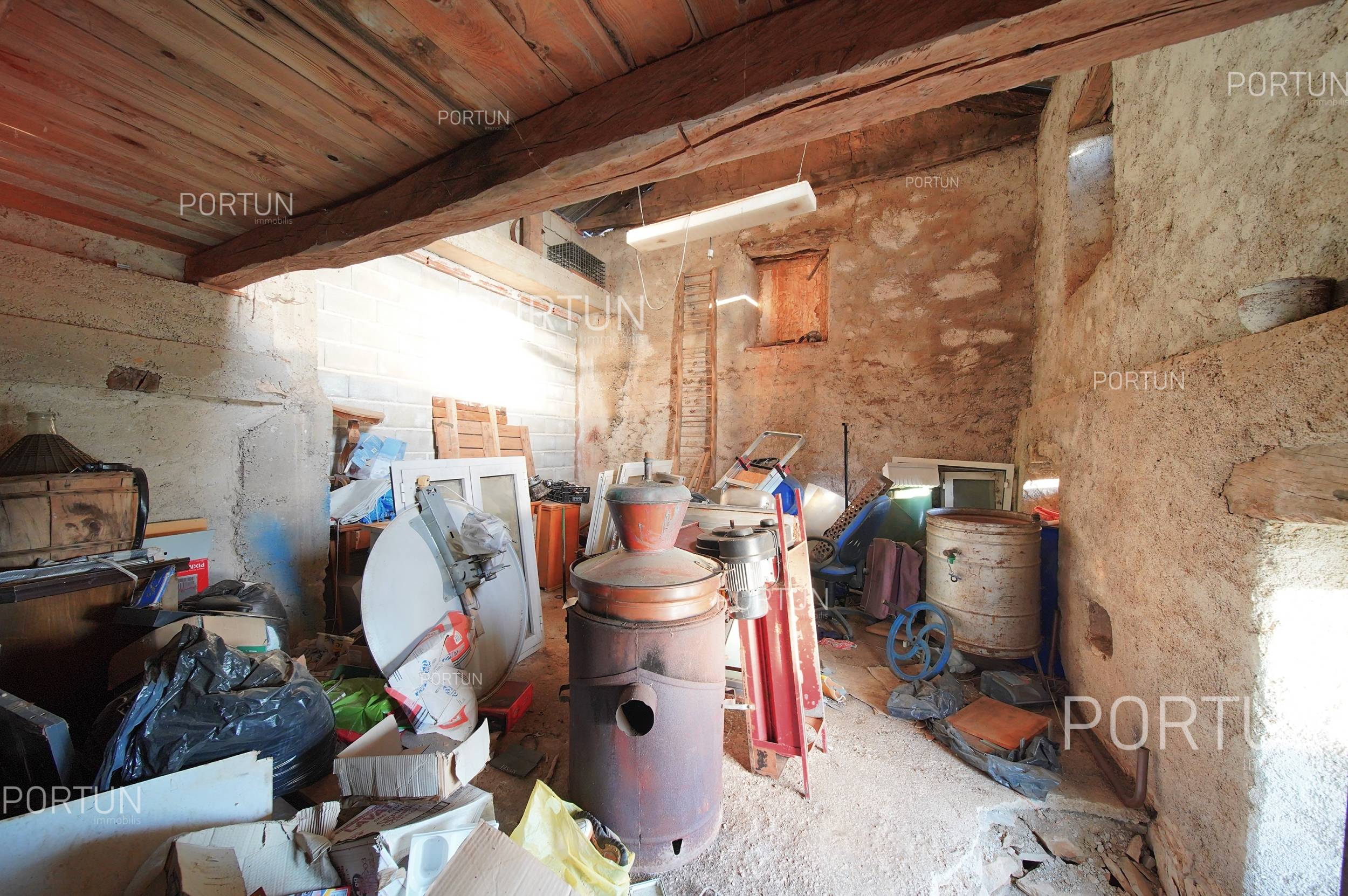 Kuća na prodaju Oprtalj - 20790 - 05