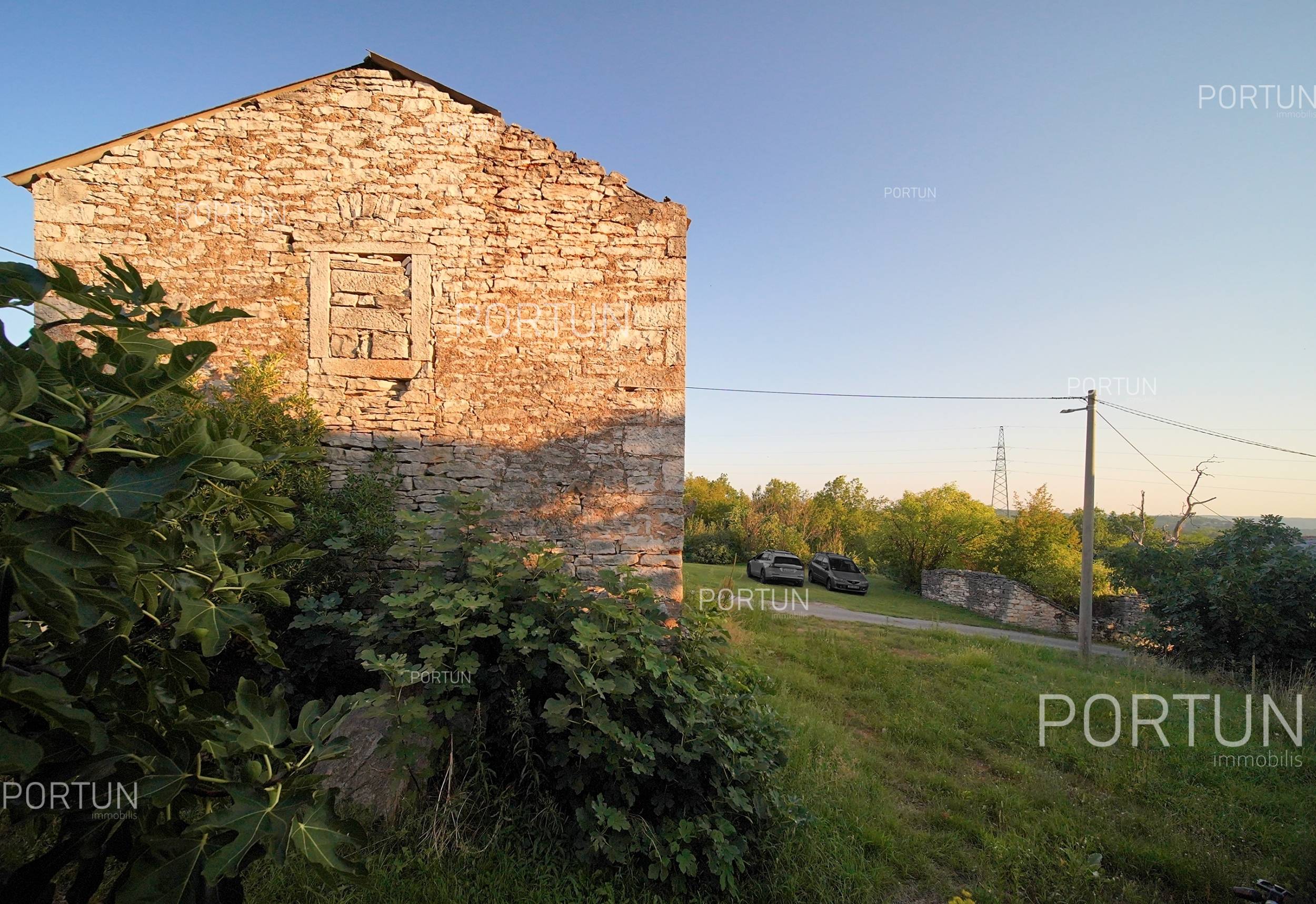 Kuća na prodaju Oprtalj - 20790 - 09