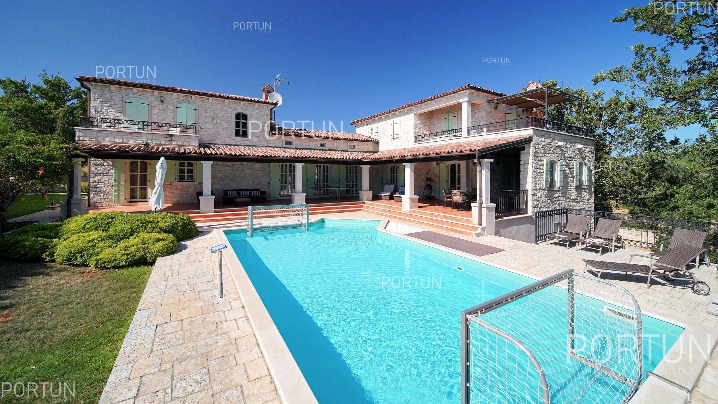 Kuća na prodaju Poreč - 20780 - 21